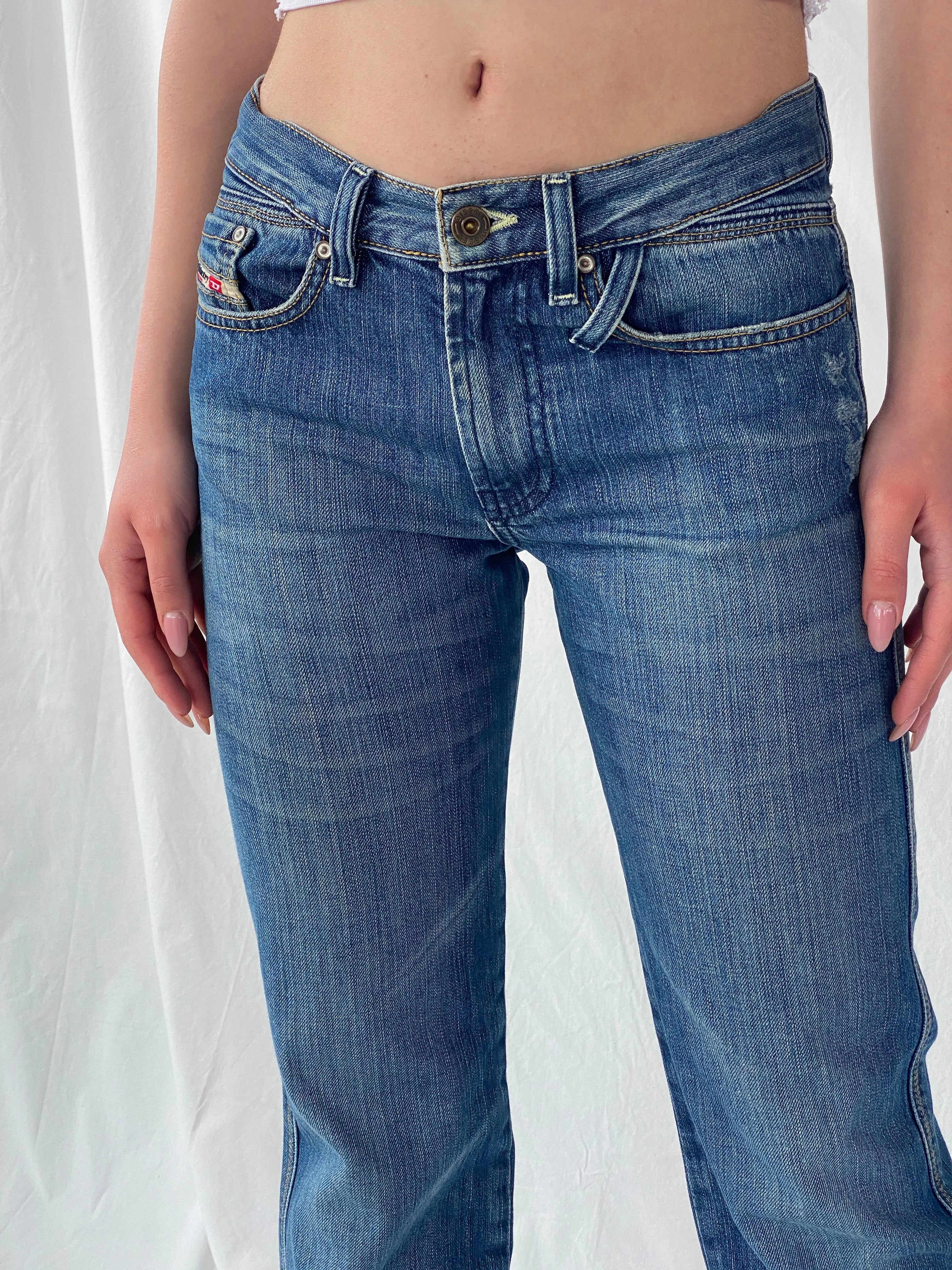 Diesel Industry Denim Division Mid Rise Women’s Jeans - 34EUR - Balagan Vintage Jeans 90s, Christine, denim, Diesel, high waisted jeans, jeans, vintage jeans, women jeans