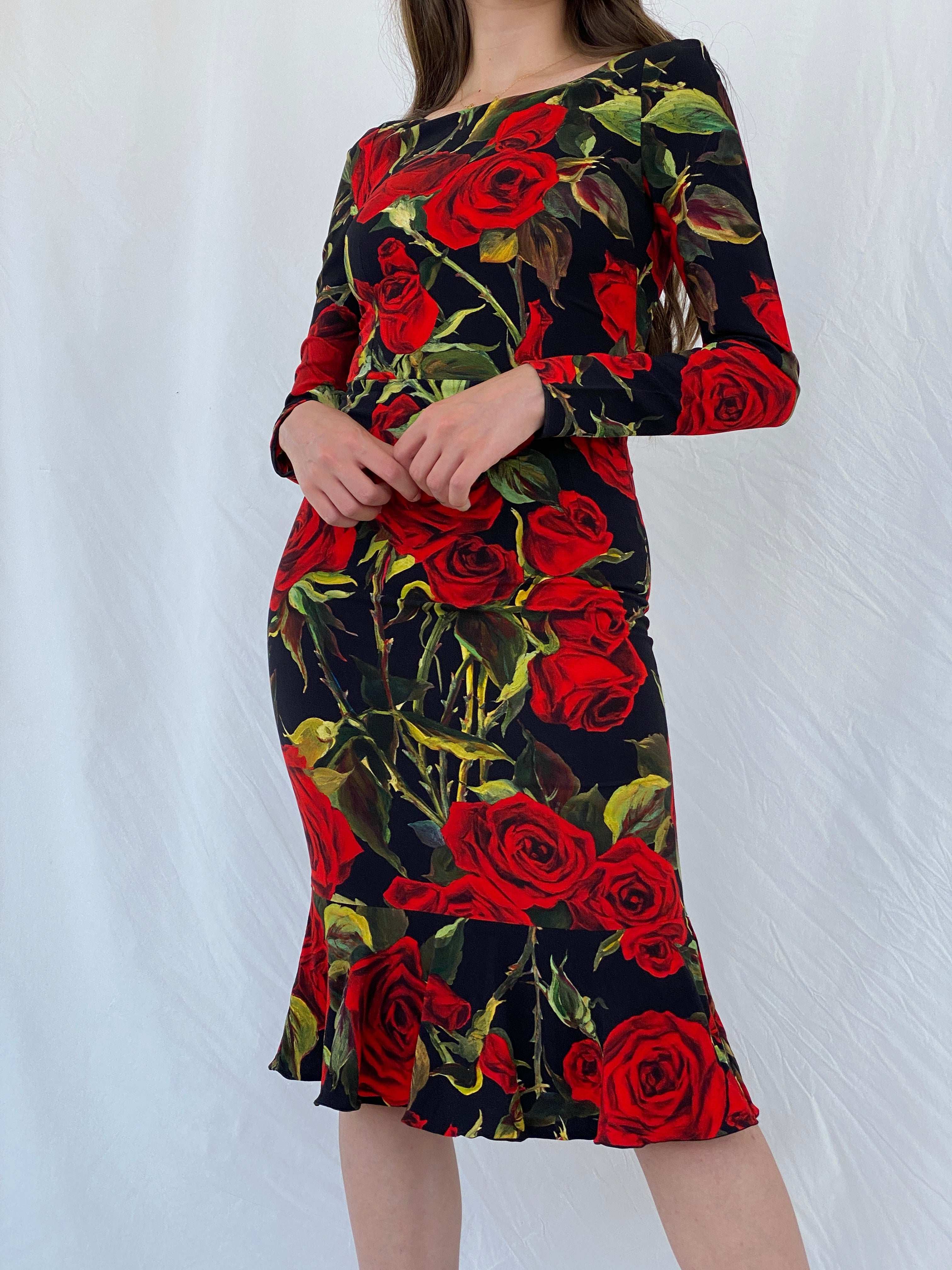 Dolce & Gabbana Red Roses Print Silk Knee-Length Dress - S - Balagan Vintage Midi Dress 00s, 90s, floral dress, midi dress, Mira, Wedding Guest