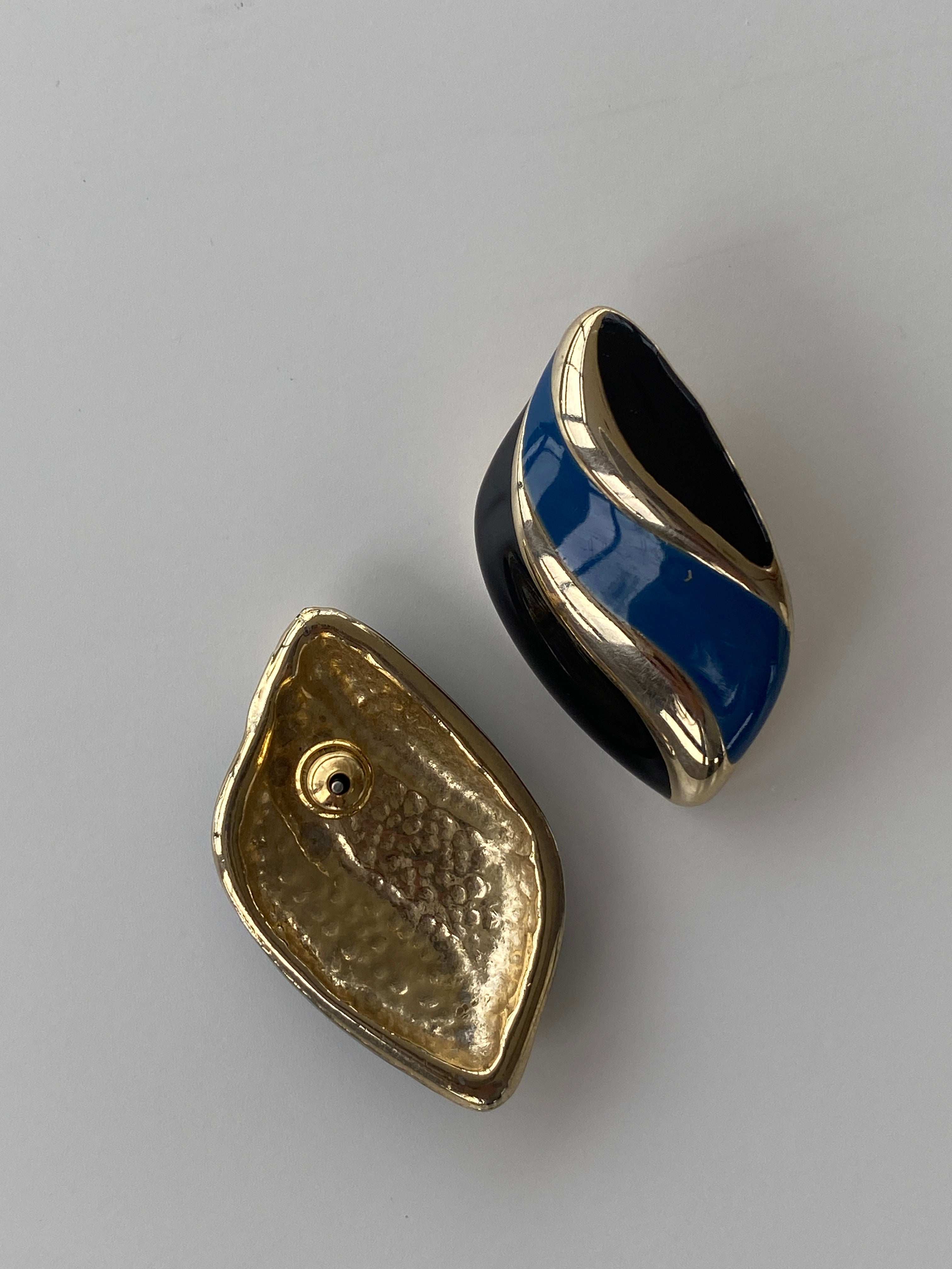 Elegant Vintage Gold, Black and Blue Stud Earrings - Balagan Vintage Earrings Earrings, Y2K