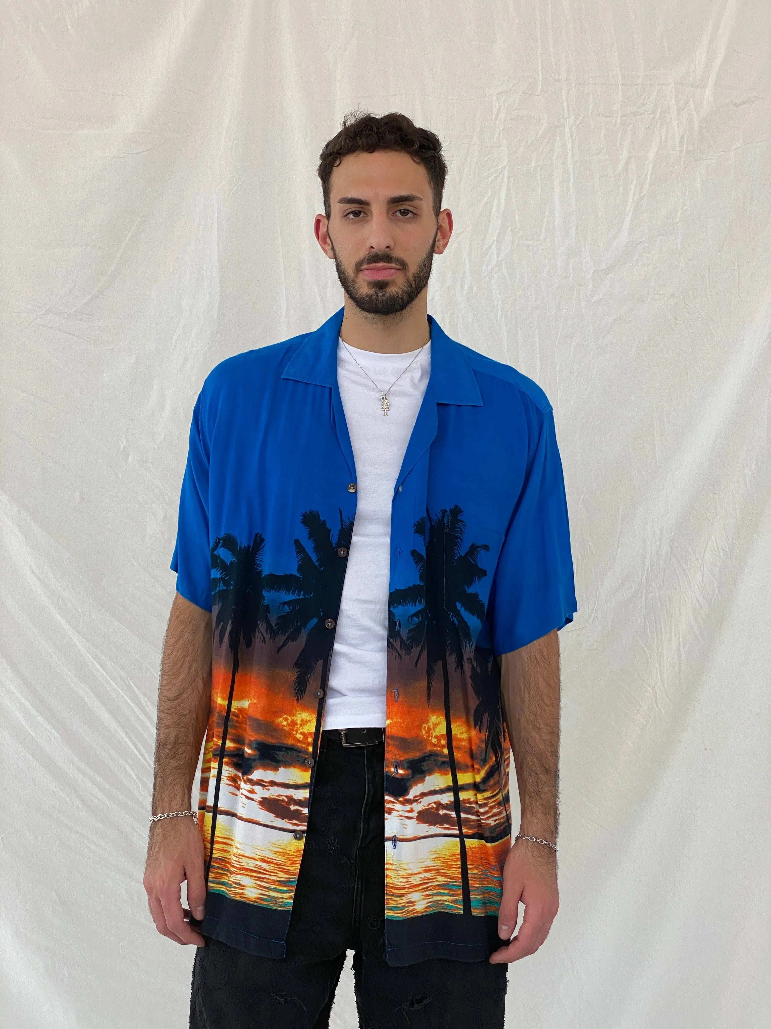 Favant Sunset Hawaiian Blue and Orange Shirt Size XL - Balagan Vintage Half Sleeve Top 90s, Awsam, half sleeve shirt, Hawaiian shirt, mens shirt, printed shirt