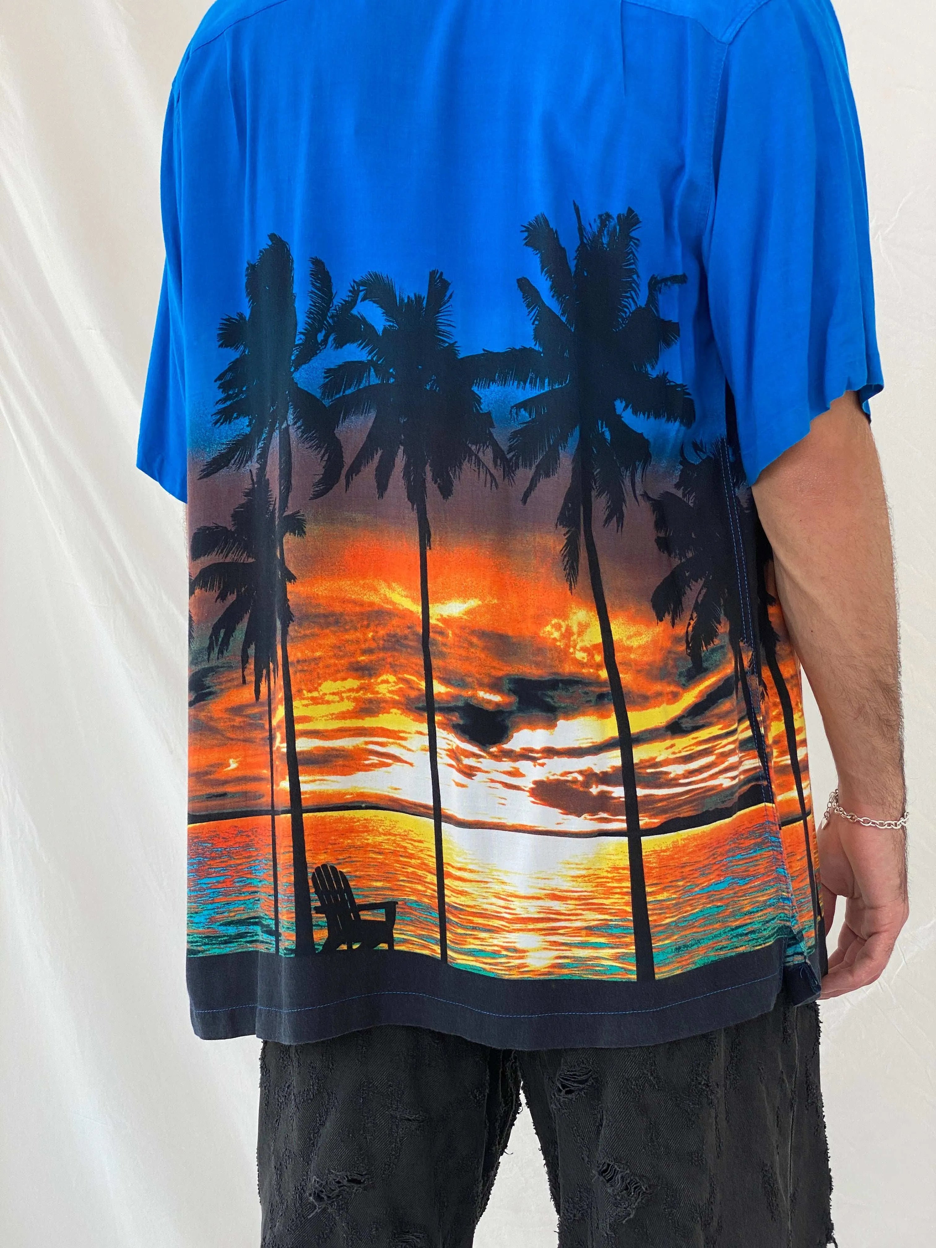 Favant Sunset Hawaiian Blue and Orange Shirt Size XL - Balagan Vintage Half Sleeve Top 90s, Awsam, half sleeve shirt, Hawaiian shirt, mens shirt, printed shirt