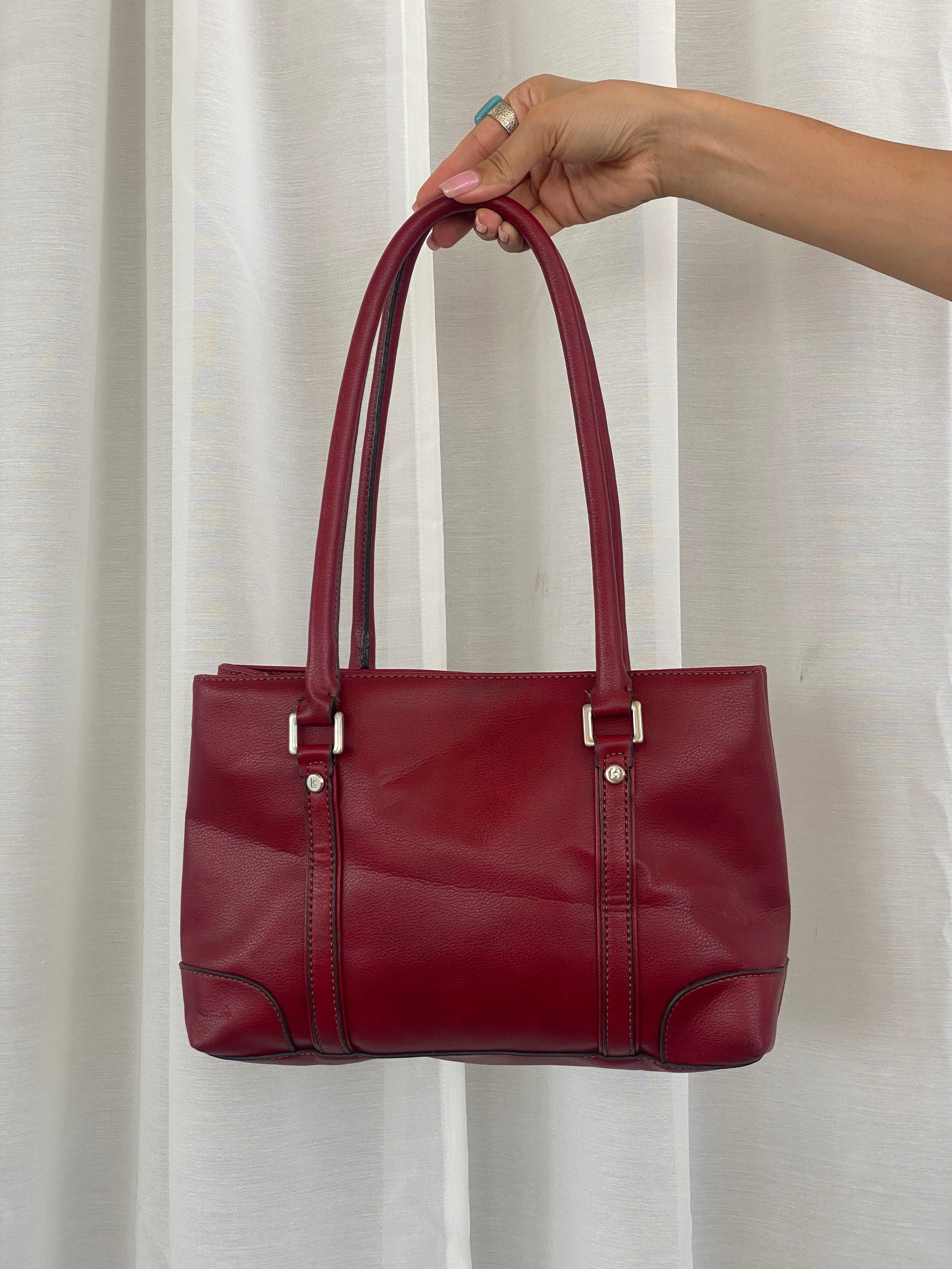 Gorgeous Liz Claiborne Purse Women’s Red Shoulder Bag - Balagan Vintage Handbags 00s, 90s, bag, red leather, shoulder bag, Y2K