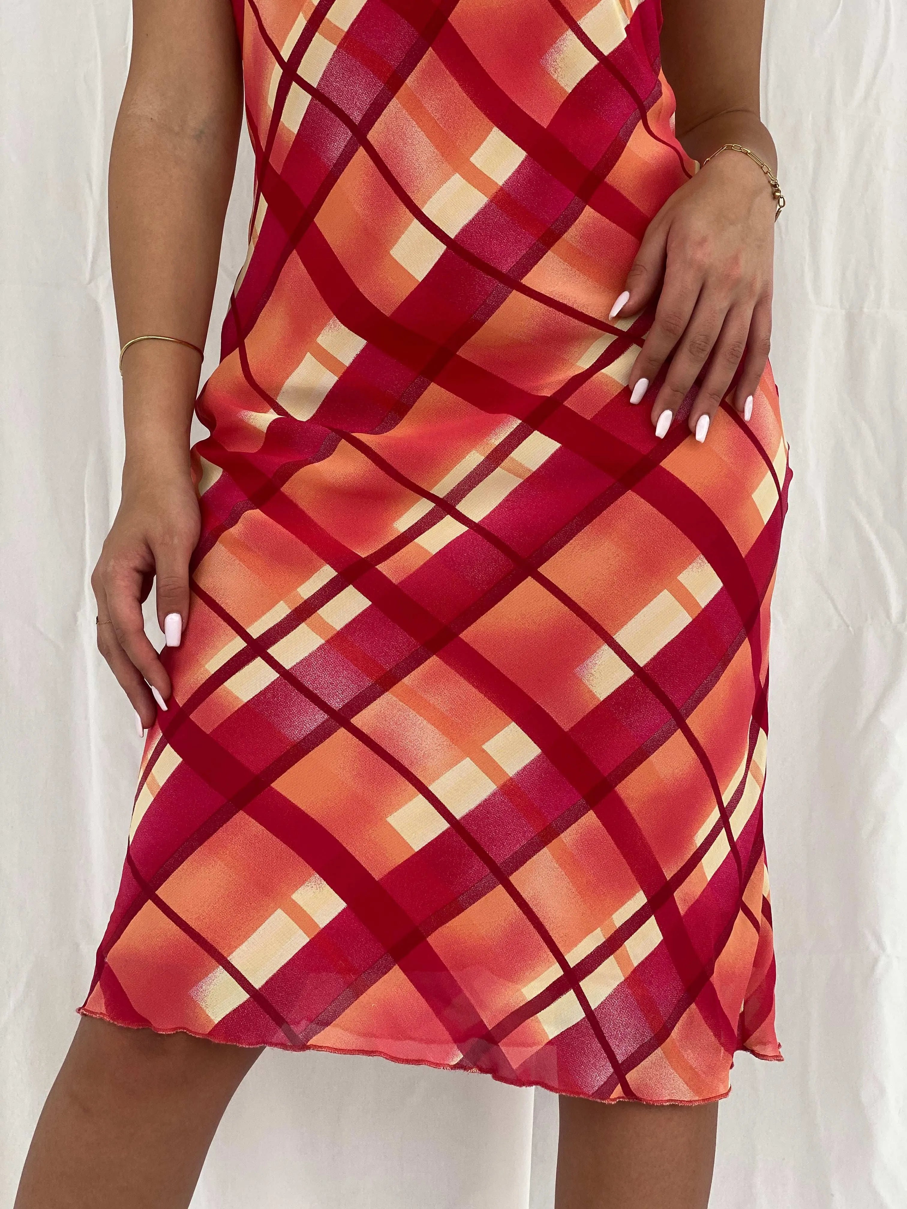 Gorgeous Y2K CELOP Orange Midi Halter Dress - Size M - Balagan Vintage Midi Dress 00s, 00s dress, Deals, midi dress, Rama