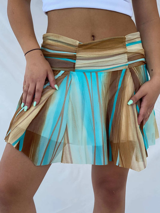 Gorgeous Y2K Journey Mini Skirt - L - Balagan Vintage Mini Skirt 00s, Lana, mini skirt, summer