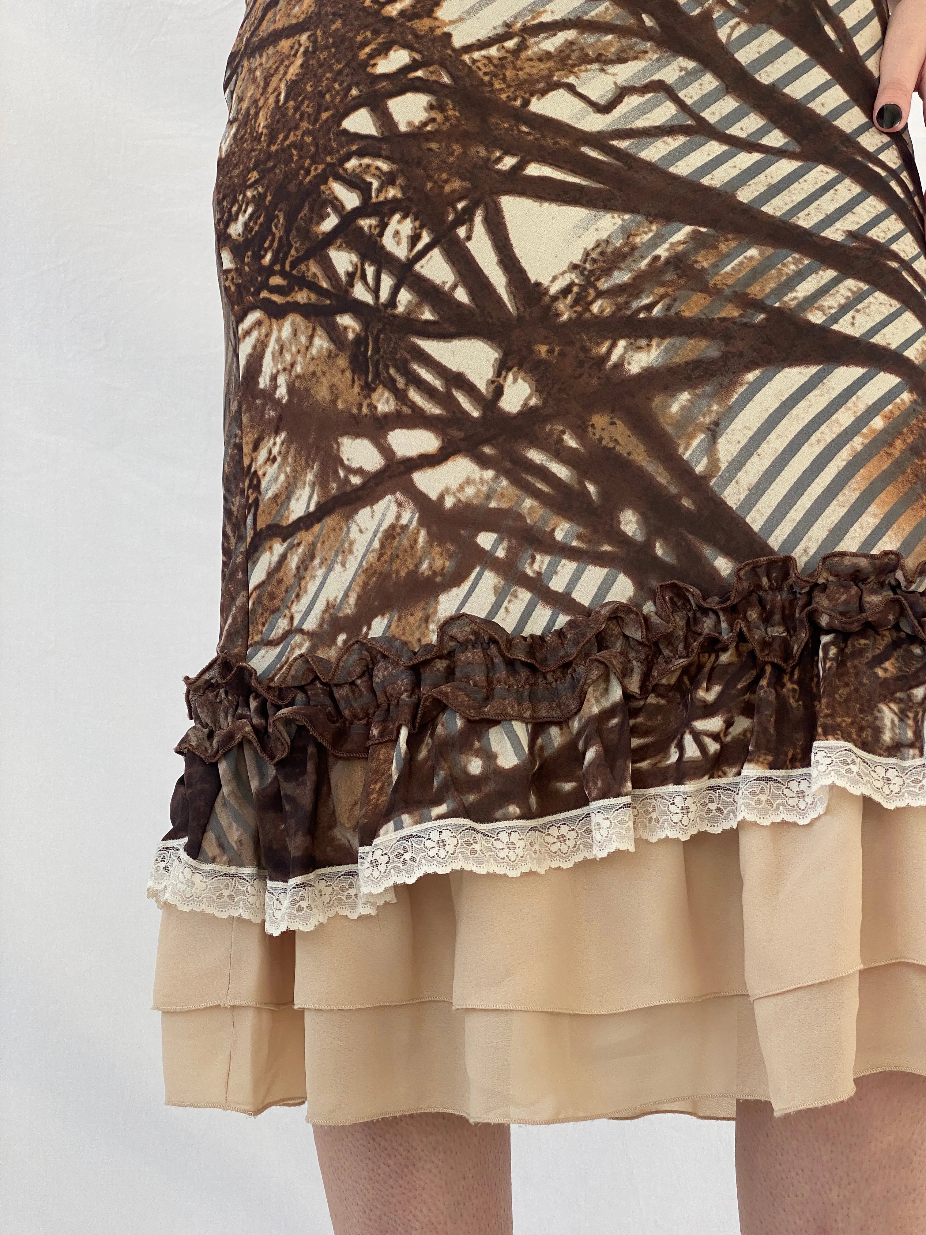 Insane Vintage 90s Per Una Brown Graphic Midi Dress with Ruffle and Lace Detailing - M - Balagan Vintage Midi Dress 90s dress, Ayah, dress, midi dress, shimmer