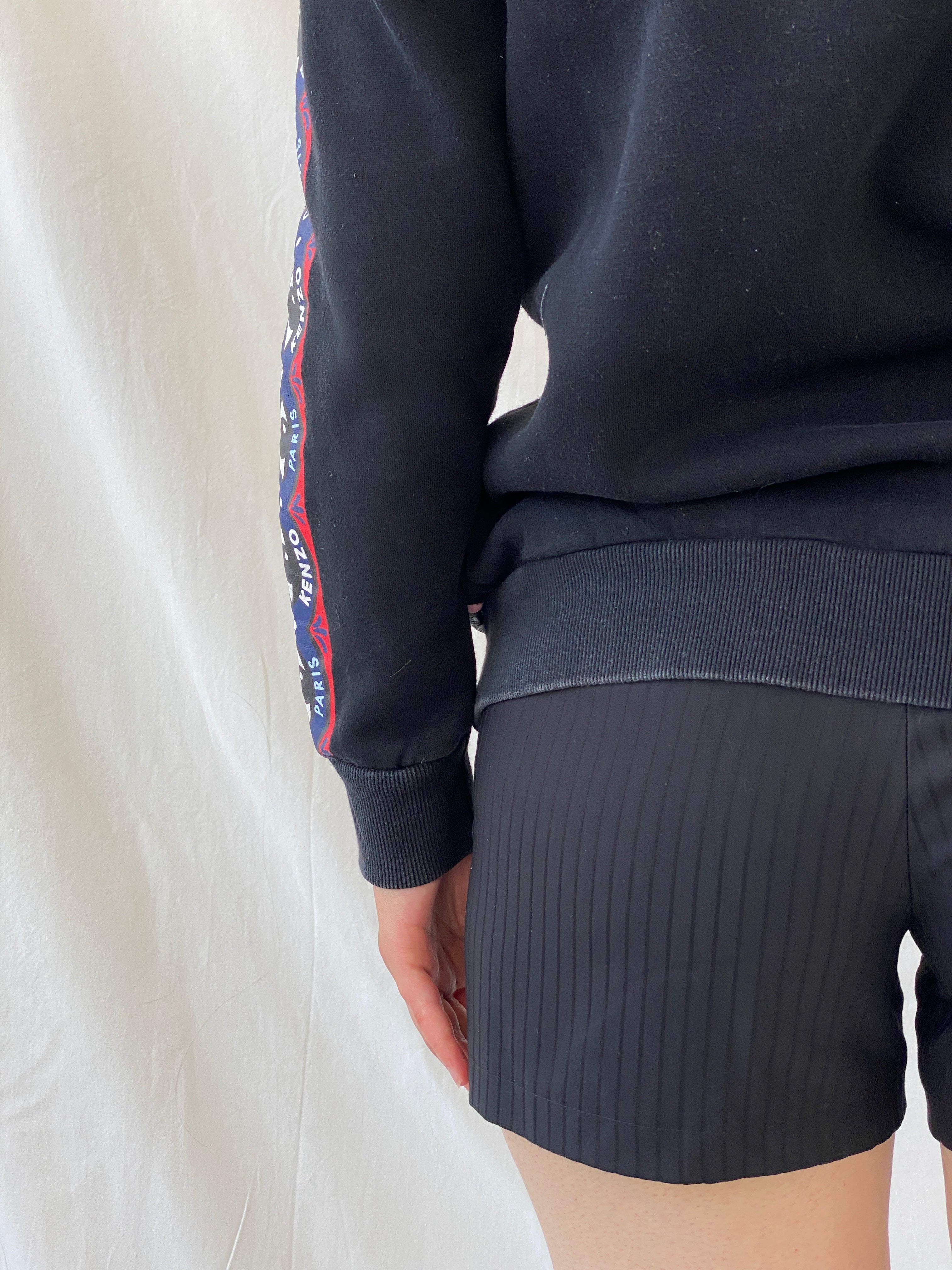 Kenzo Paris Black Fleece Eye Print Crew Neck Cotton Sweatshirt - L - Balagan Vintage Sweater 00s, Ayah, consignment, cotton, Hala, kenzo, winter, women top