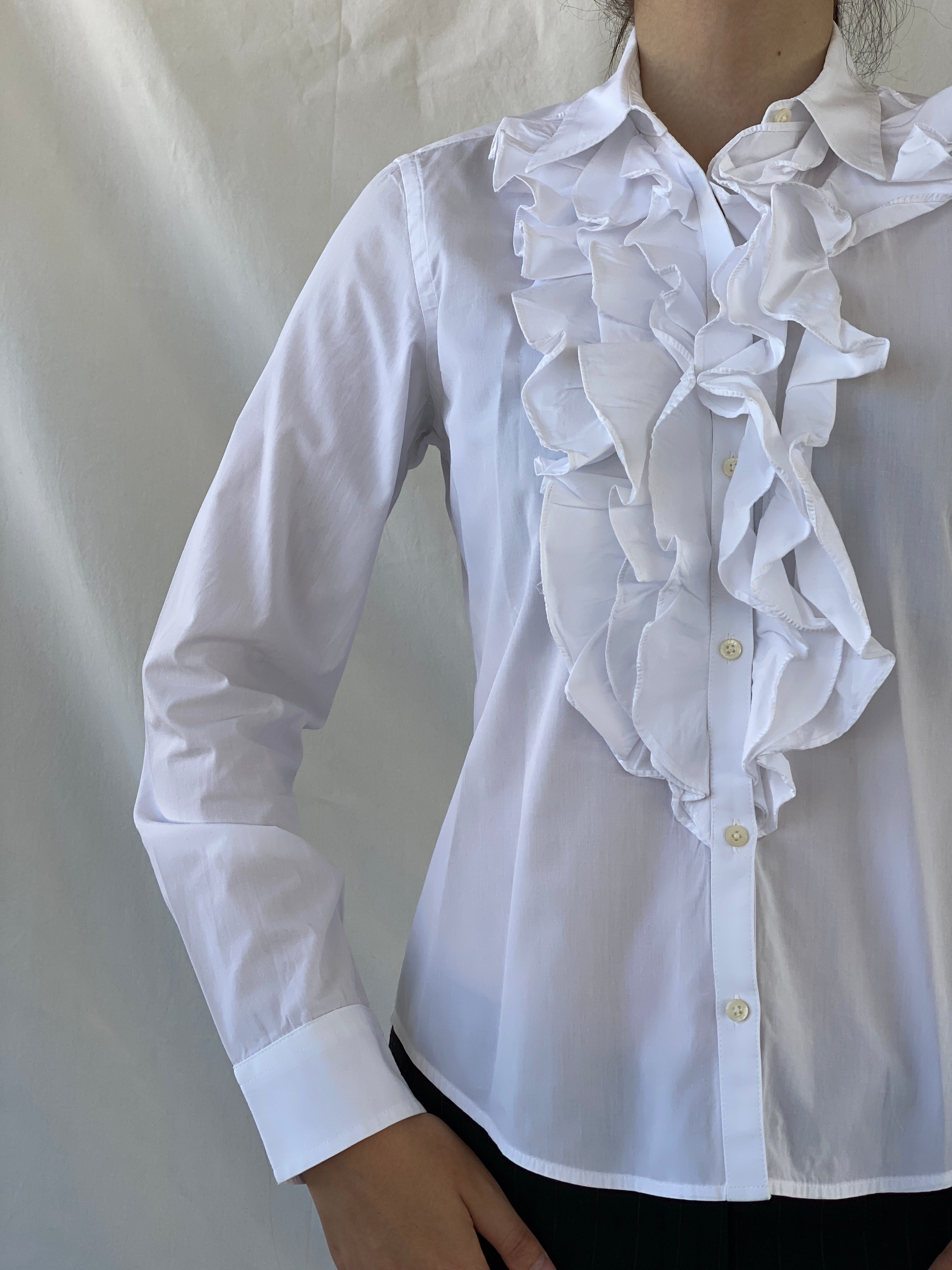 Lauren By Ralph Lauren Long Sleeve Button Up Office Shirt White Ruffle Blouse - S - Balagan Vintage Full Sleeve Shirt 00s, Ayah, consignment, full sleeve shirt, Hala, NEW IN, Office core, ralph lauren, summer