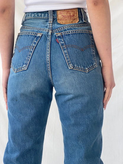 Levi’s High Rise Women’s Straight Cut Jeans - 32EUR - Balagan Vintage Jeans 90s, Christine, denim, high waisted jeans, jeans, levis, levis jeans, vintage jeans, women jeans