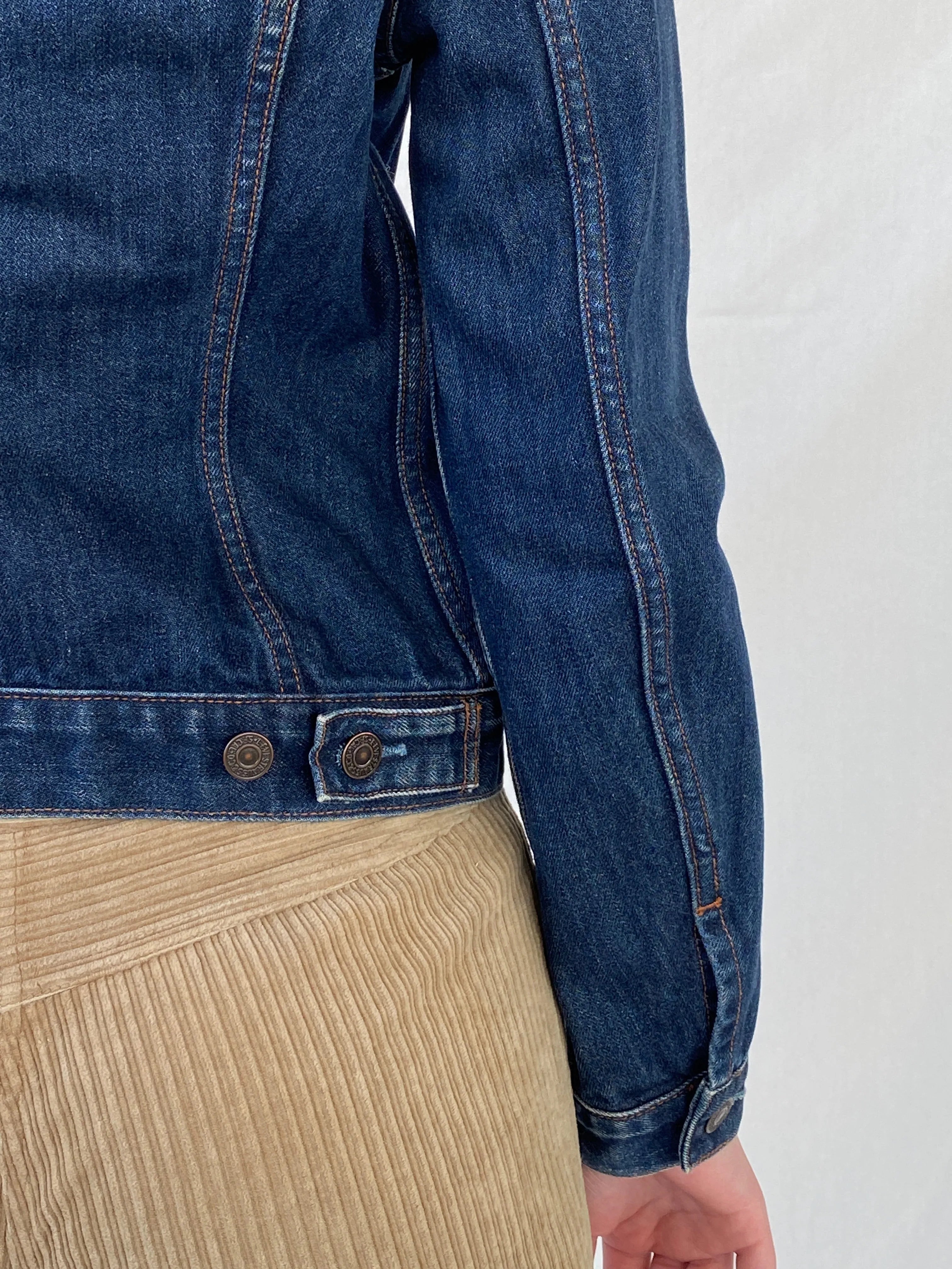 Levi’s Women’s Fitted Dark Wash Denim Jacket - S - Balagan Vintage Denim Jacket Ayah, denim, denim jacket, levis, levis jeans, vintage levis