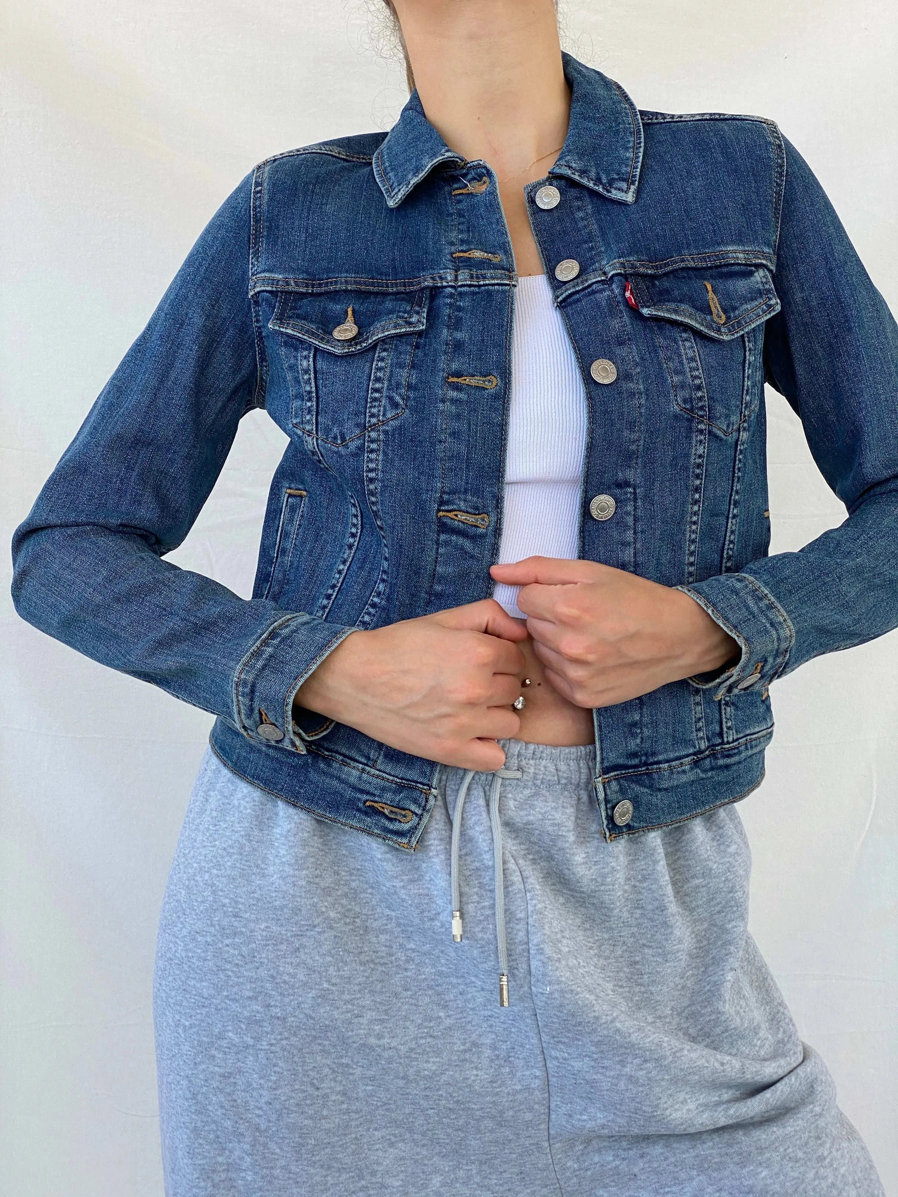 Levi’s Women’s Fitted Denim Jacket - S - Balagan Vintage Denim Jacket 00s, Coats&Jackets, denim, denim jacket, levis, levis jeans, Mira, Women's Denim Jackets