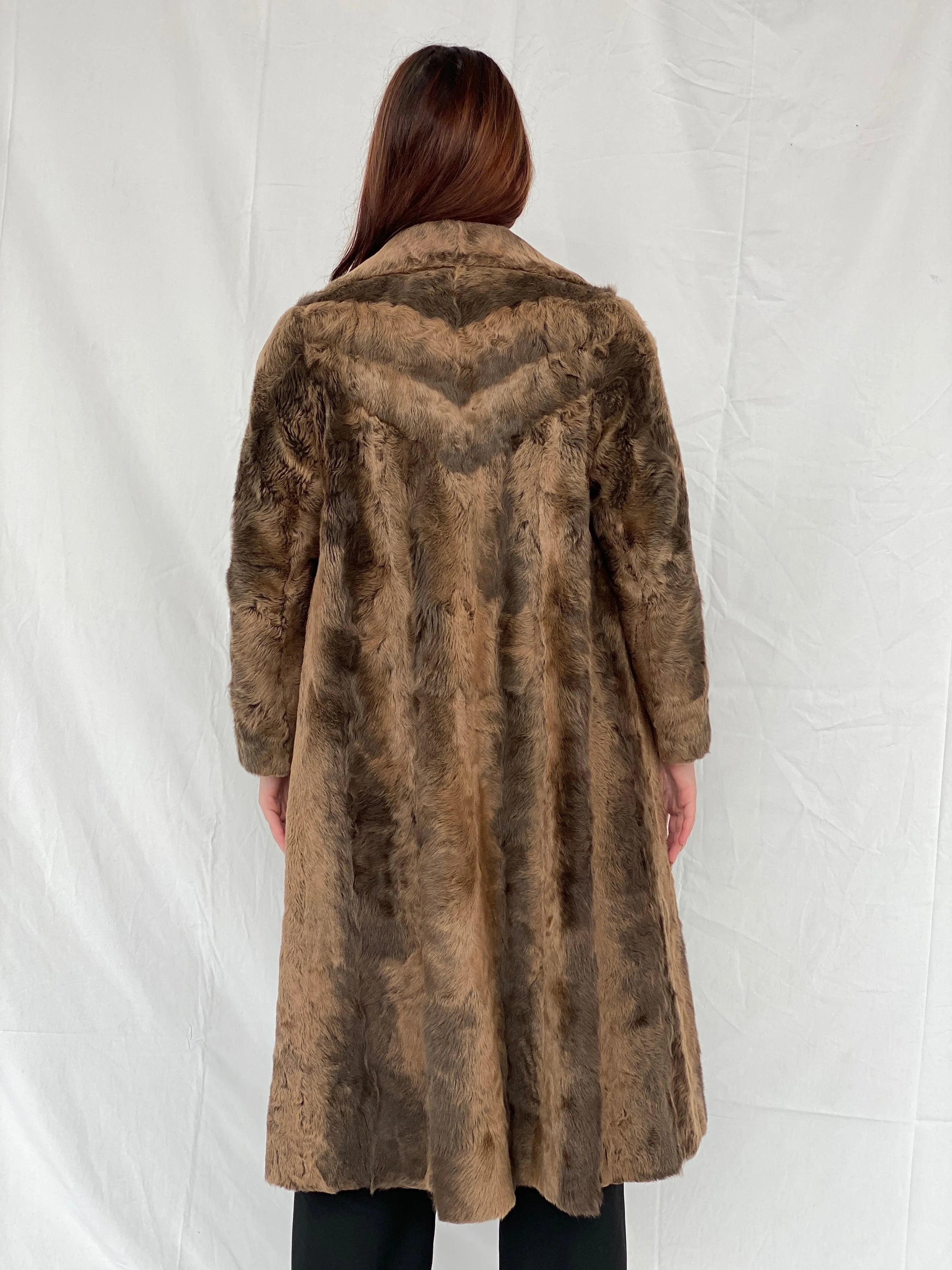 Luxurious Vintage Blankenburg Frankenthal/Pfalz Real Fur Coat - M - Balagan Vintage Coat Ayah, coat, Deals, fur jacket, rare find, rare vintage, vintage coat, winter
