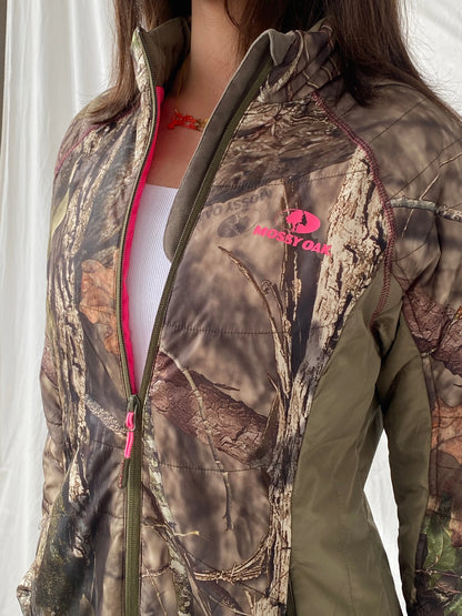 Mossy Oak Women’s Hunting Puffer Jacket with Pink Lining - S - Balagan Vintage Puffer Jacket Christine, Coats&Jackets, consignment, Melika, puffer jacket, winter, Women's Windbreaker Jackets