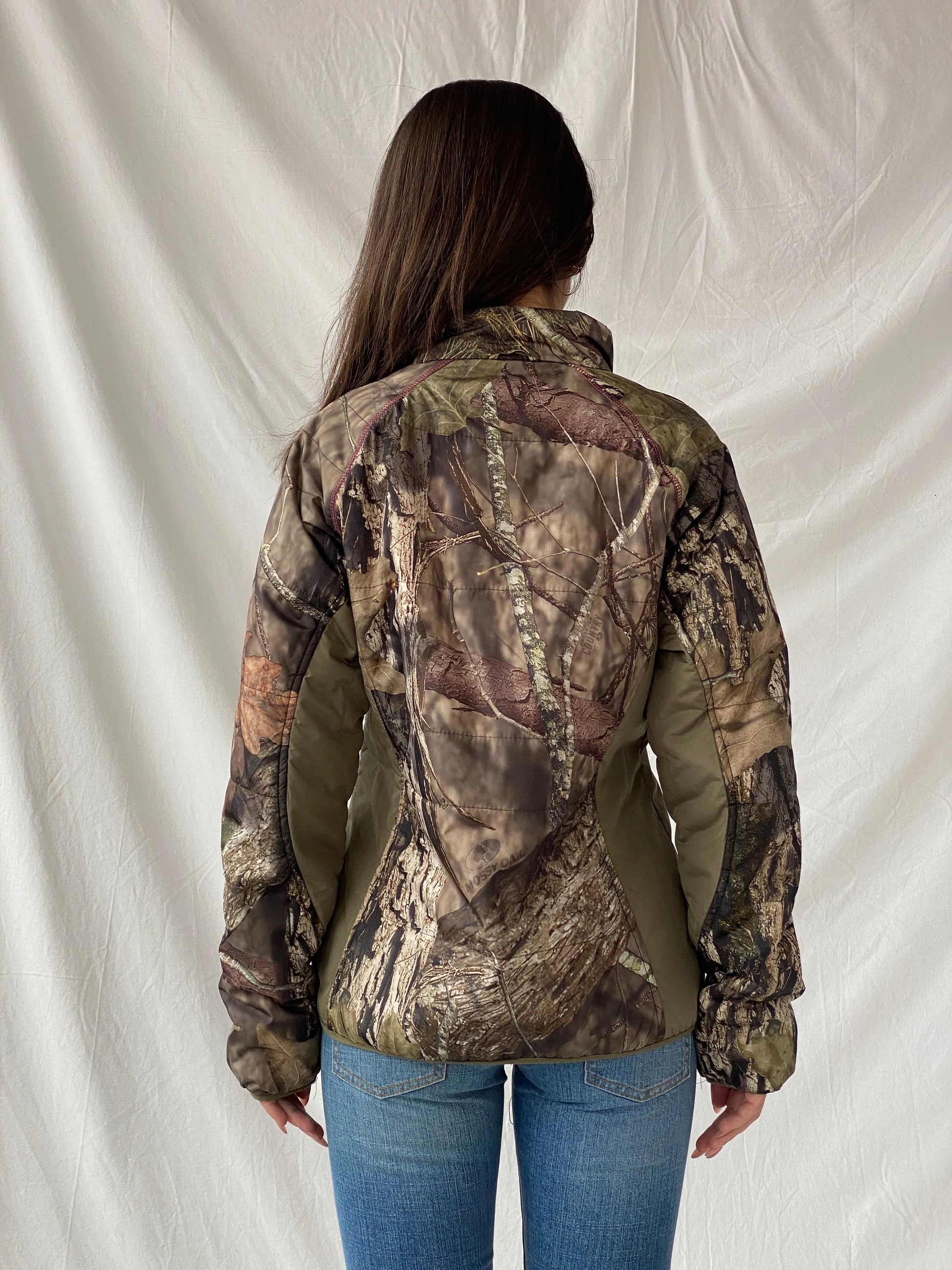 Mossy Oak Women’s Hunting Puffer Jacket with Pink Lining - S - Balagan Vintage Puffer Jacket Christine, Coats&Jackets, consignment, Melika, puffer jacket, winter, Women's Windbreaker Jackets