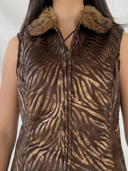 PR Powder River Outfitters Women’s Brown Zebra Fur-Collar Zip Up Fur Lined Vest - S - Balagan Vintage Vest 00s, animal print, faux fur, Syntia, vest, women top