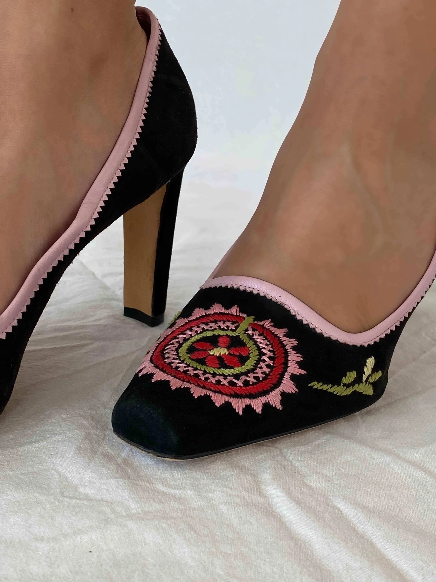 RARE Vintage Manolo Blahnik Heels - Balagan Vintage Heels 00s, 90s