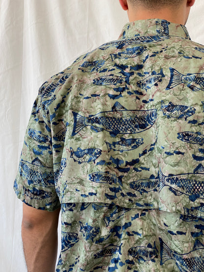 Redington Men’s Short Sleeve Tie Dye Green Fishing Button Up Fish Print Shirt - L - Balagan Vintage Half Sleeve Shirt 90s, half sleeve shirt, Hawaiian shirt, mens shirt, NEW IN, printed shirt, Ramez, silk