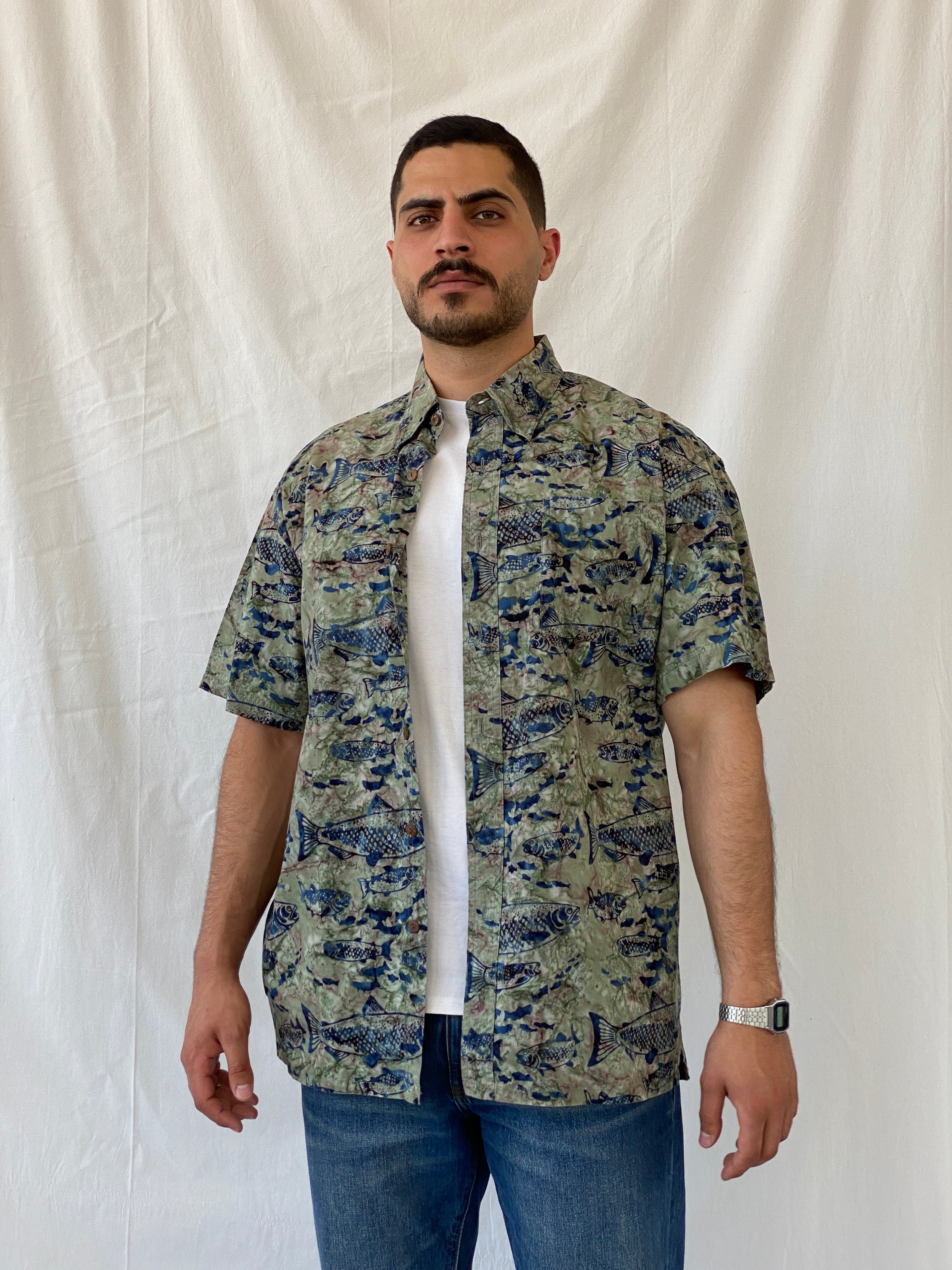 Redington Men’s Short Sleeve Tie Dye Green Fishing Button Up Fish Print Shirt - L - Balagan Vintage Half Sleeve Shirt 90s, half sleeve shirt, Hawaiian shirt, mens shirt, NEW IN, printed shirt, Ramez, silk