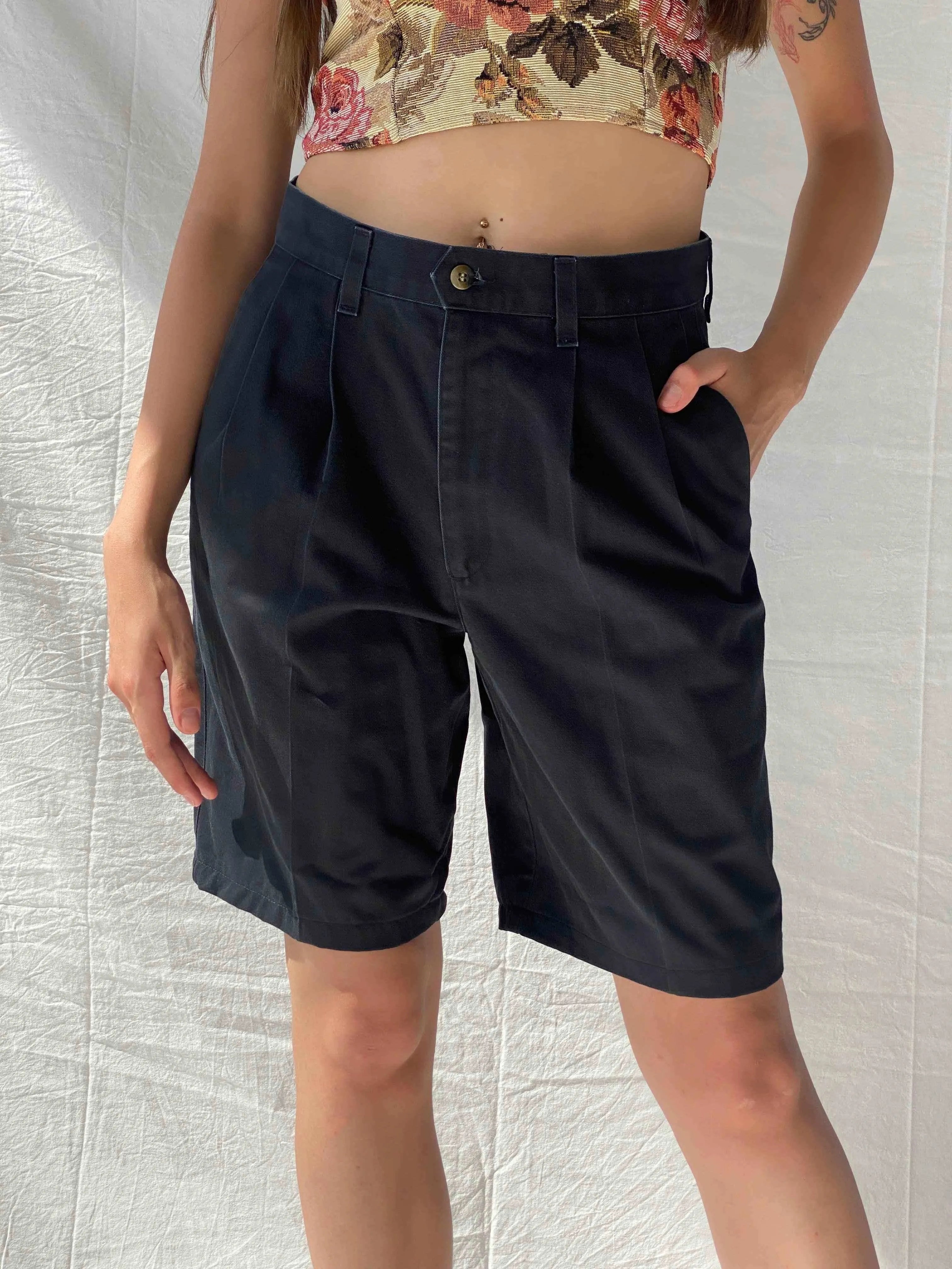 Reworked Dockers Shorts - Balagan Vintage Shorts 00s, 90s, Mira