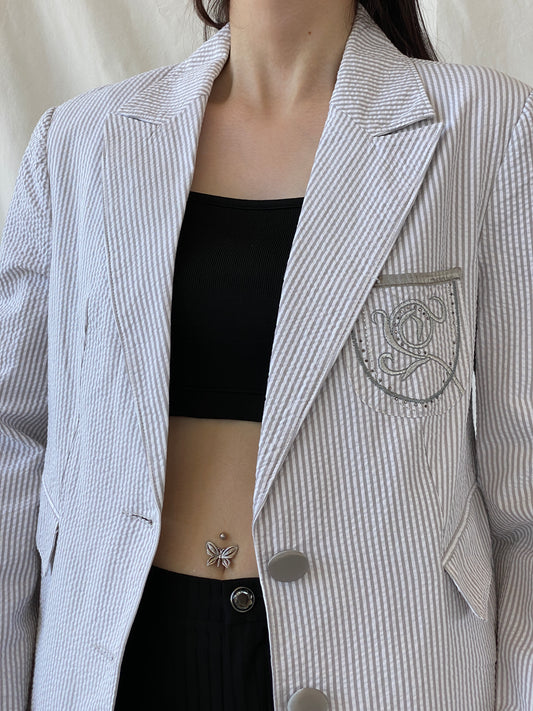 Seleste GiYim Cotton Striped Blazer Crest Patch Preppy Academic-Core Seersucker Jacket - L - Balagan Vintage Blazer 00s, Ayah, blazer, Coats&Jackets, consignment, denim, floral, full sleeve blazer, NEW IN, Shereen, winter, Women's Blazers