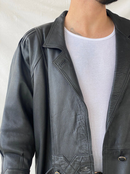 Statement 90s Vintage Genuine Italian Black Leather Coat with Geometric Details - L - Balagan Vintage Leather Jacket 90s, consignment, Farah, genuine leather, genuine leather jacket, Hamza, leather blazer, winter