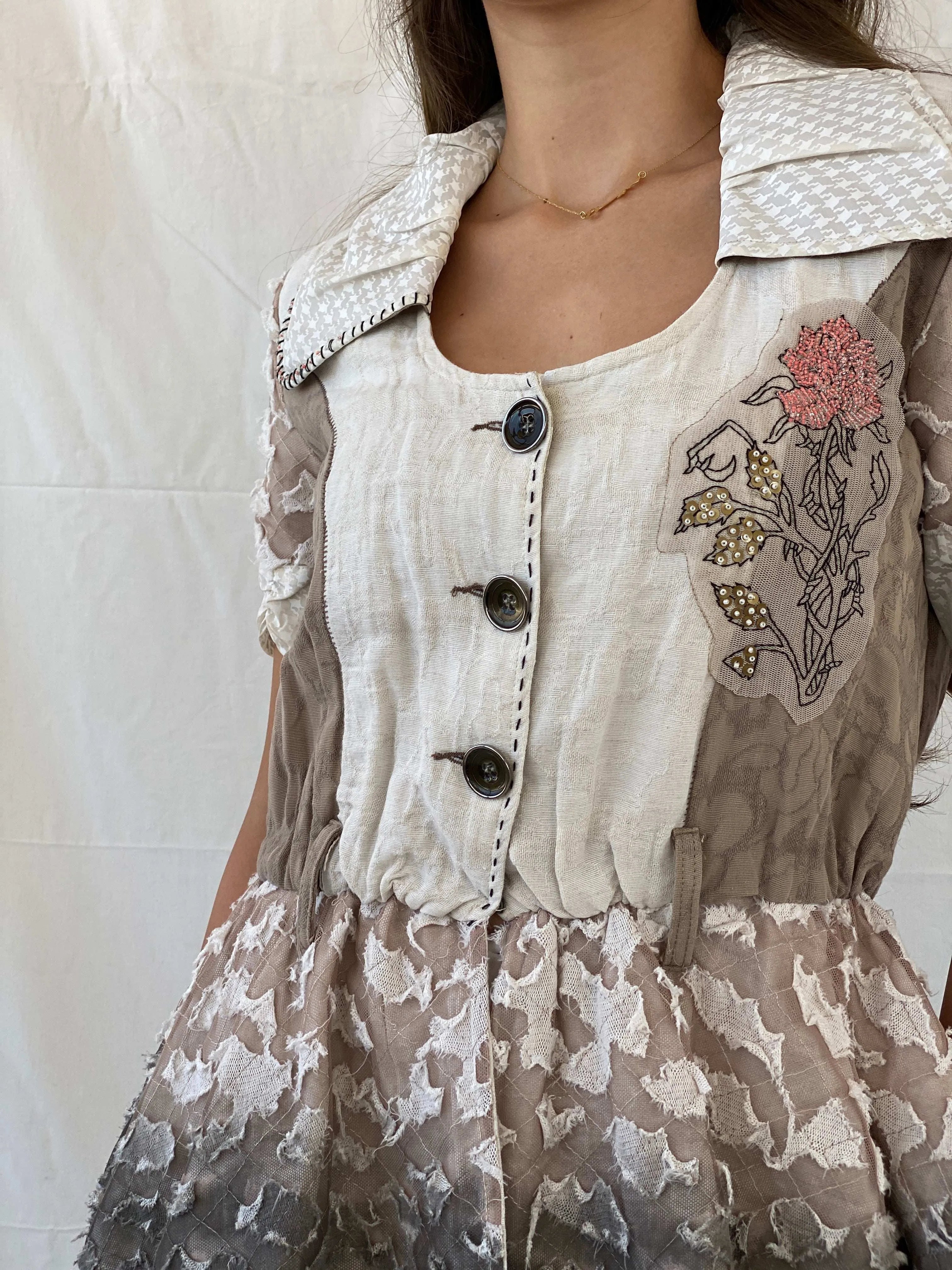 Statement Angels Never Die Linen Lace Blend Embellished Blazer - L - Balagan Vintage Half Sleeve Blazer 90s, blazer, Coats&Jackets, Deals, full sleeve blazer, Mira, winter, Women's Blazers