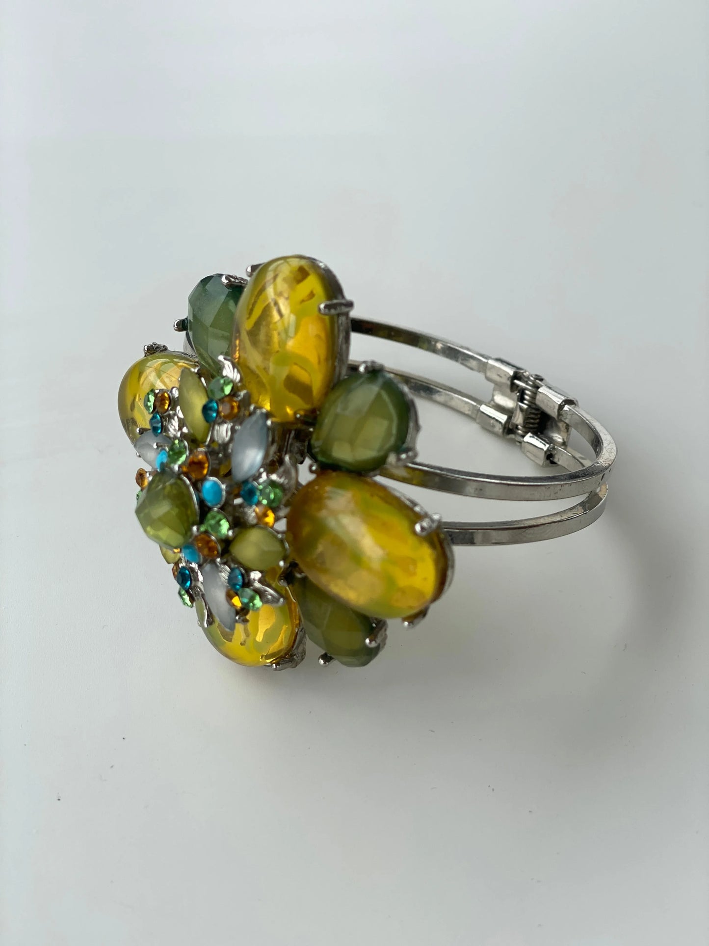 Statement Flower Design Rhinestone Silver Cuff Bracelet - Balagan Vintage Bracelet 90s, Bracelet, floral