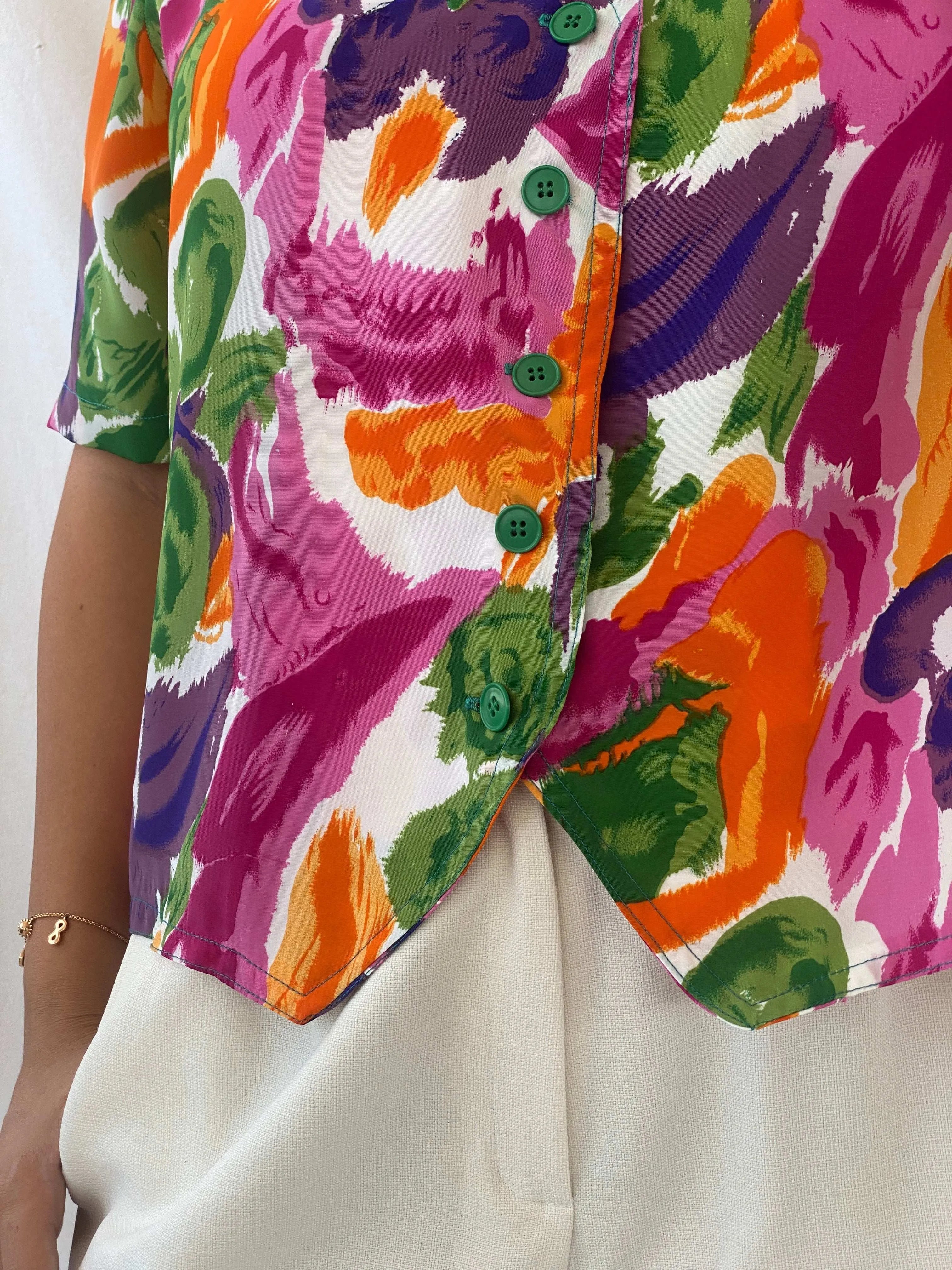Statement Vintage Handmade Floral Print Shirt - L - Balagan Vintage Half Sleeve Shirt 00s, 90s, Deals, Dina, floral, floral shirt, half sleeve shirt, oversized, oversized shirt