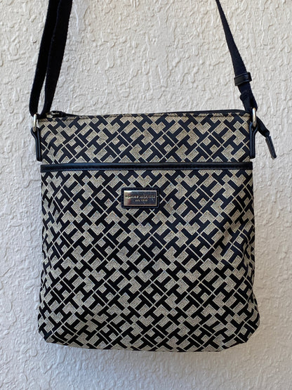Tommy Hilfiger Cloth Crossbody Shoulder Bag Tommy Hilfiger TH Signature Purse - Balagan Vintage Shoulder Bag 00s, 90s, bag, NEW IN, shoulder bag, Tommy hilfiger, Y2K