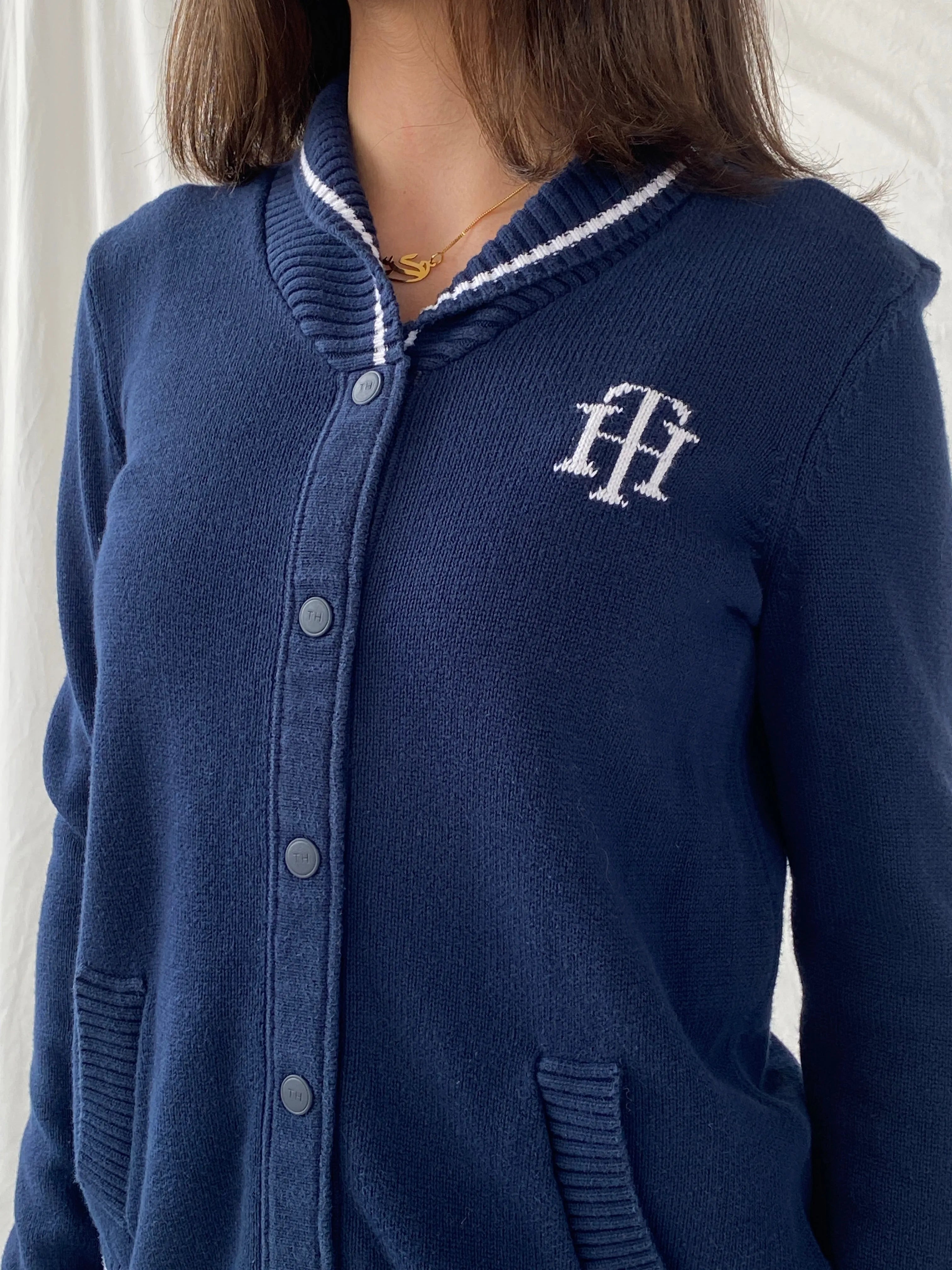 Tommy Hilfiger TH Logo Cotton Jumper Varsity Jacket - S - Balagan Vintage Full Sleeve Shirt 90s, Christine, knit, knitted cardigan, Tommy hilfiger, Tommy jeans, winter