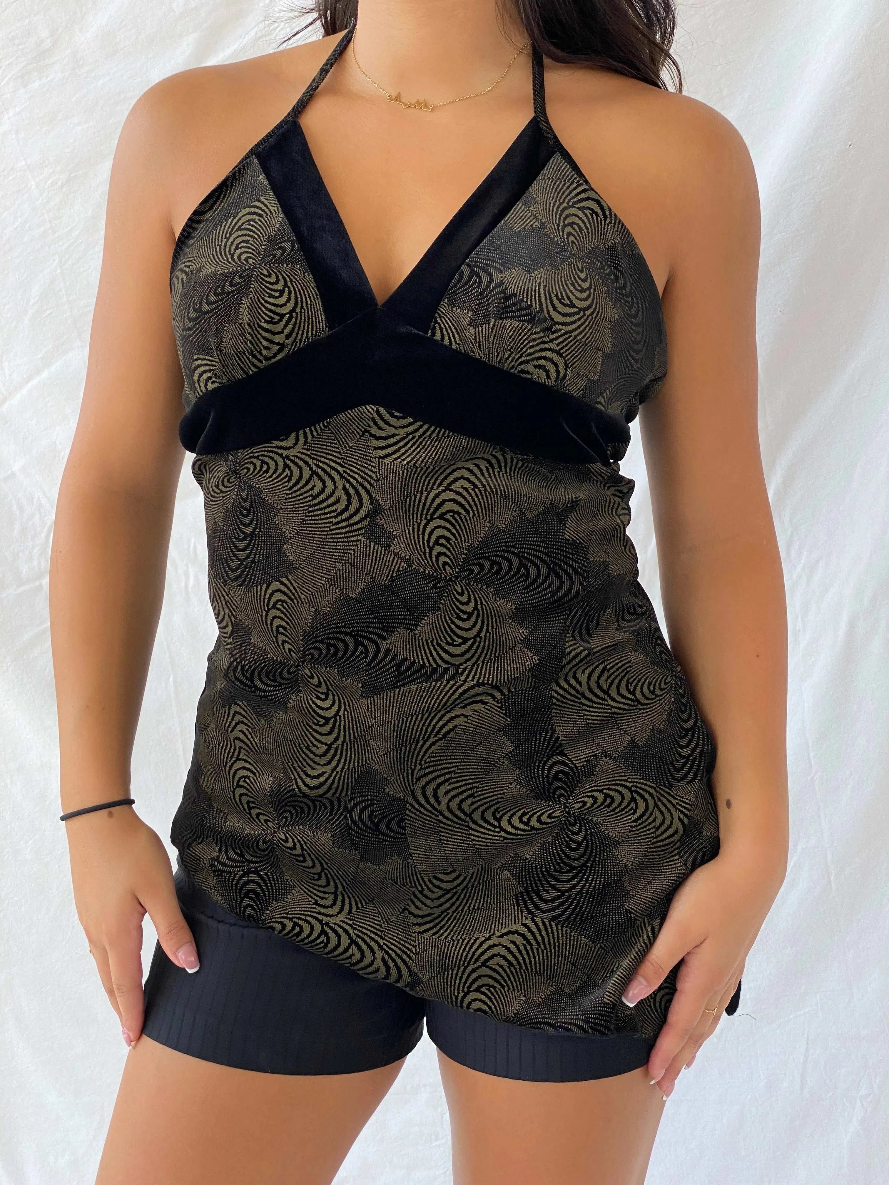 Vintage 00s Niche Halter Top With Velvet Details - L - Balagan Vintage Halter Top 00s, halter top, Lana, summer