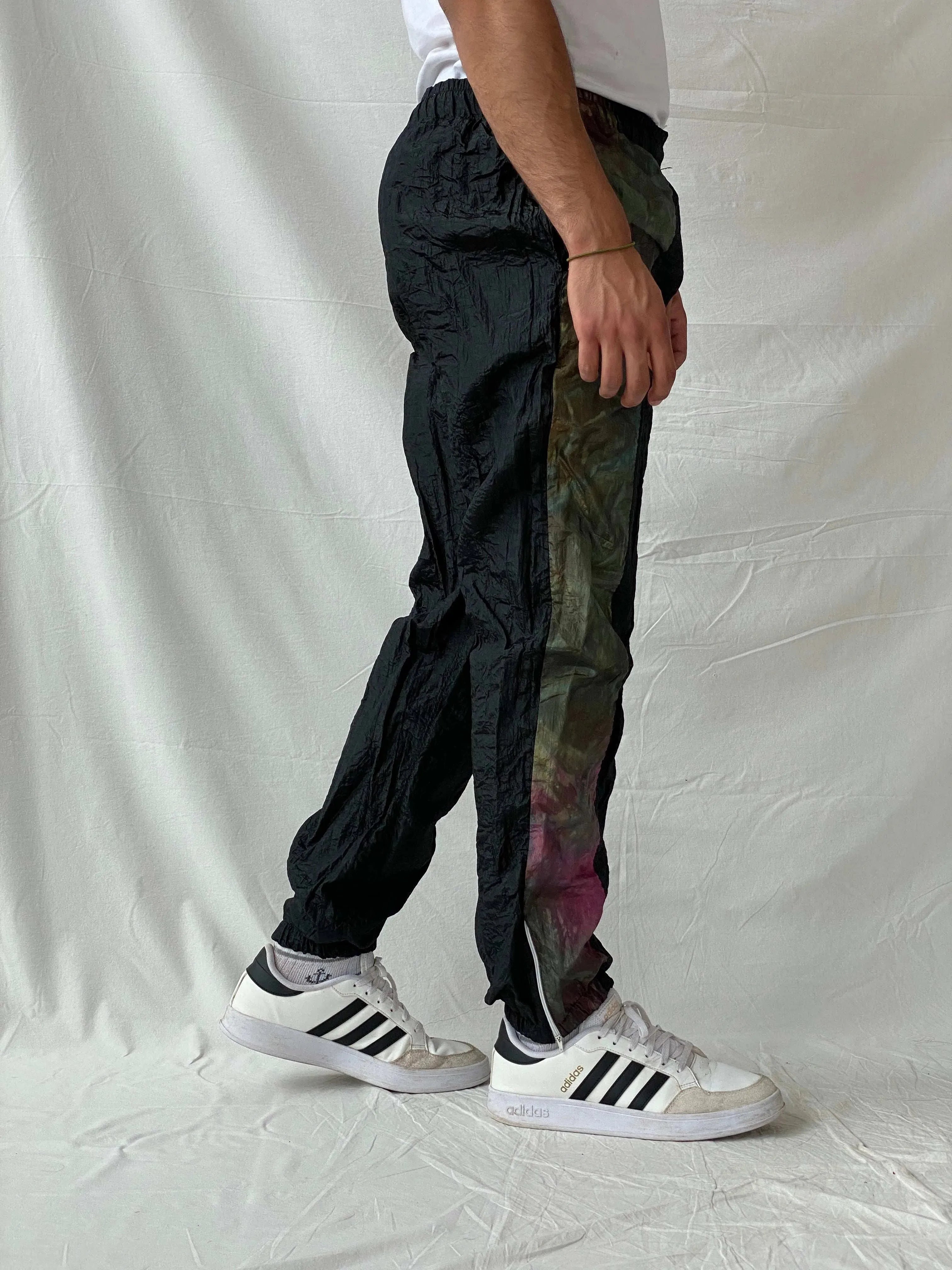 Vintage 80s/90s Sergio Tacchini Black Track Windbreaker Pants - L - Balagan Vintage Track Pants 80s, 90s, Ramez, vintage pants, windbreaker, winter