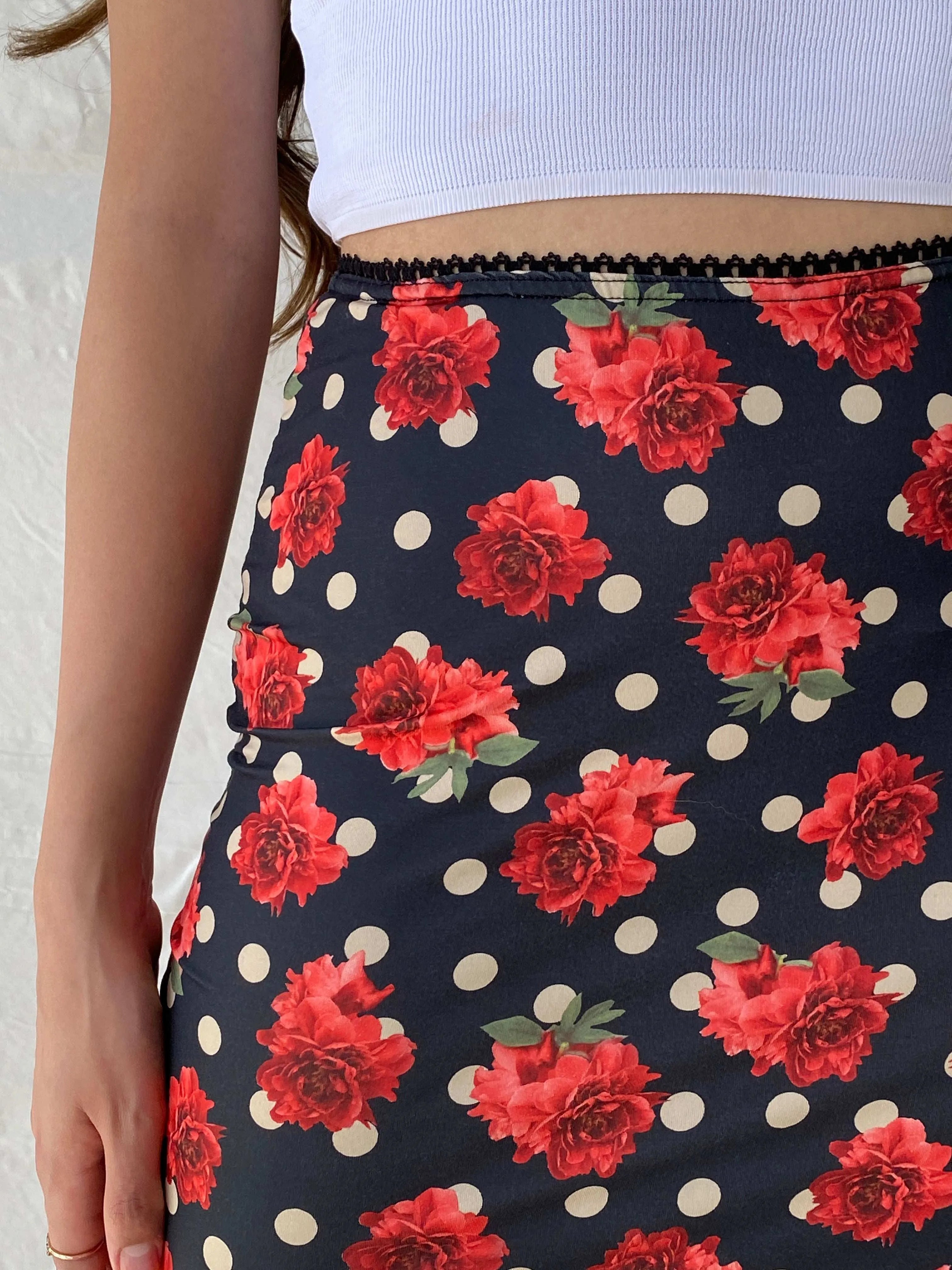 Vintage 90s Elite Club Floral Polka Dots Midi Fitted Skirt - M - Balagan Vintage Mini Skirt 00s, 90s, floral, floral skirt, midi skirt, Mira, plaid, plaid skirt