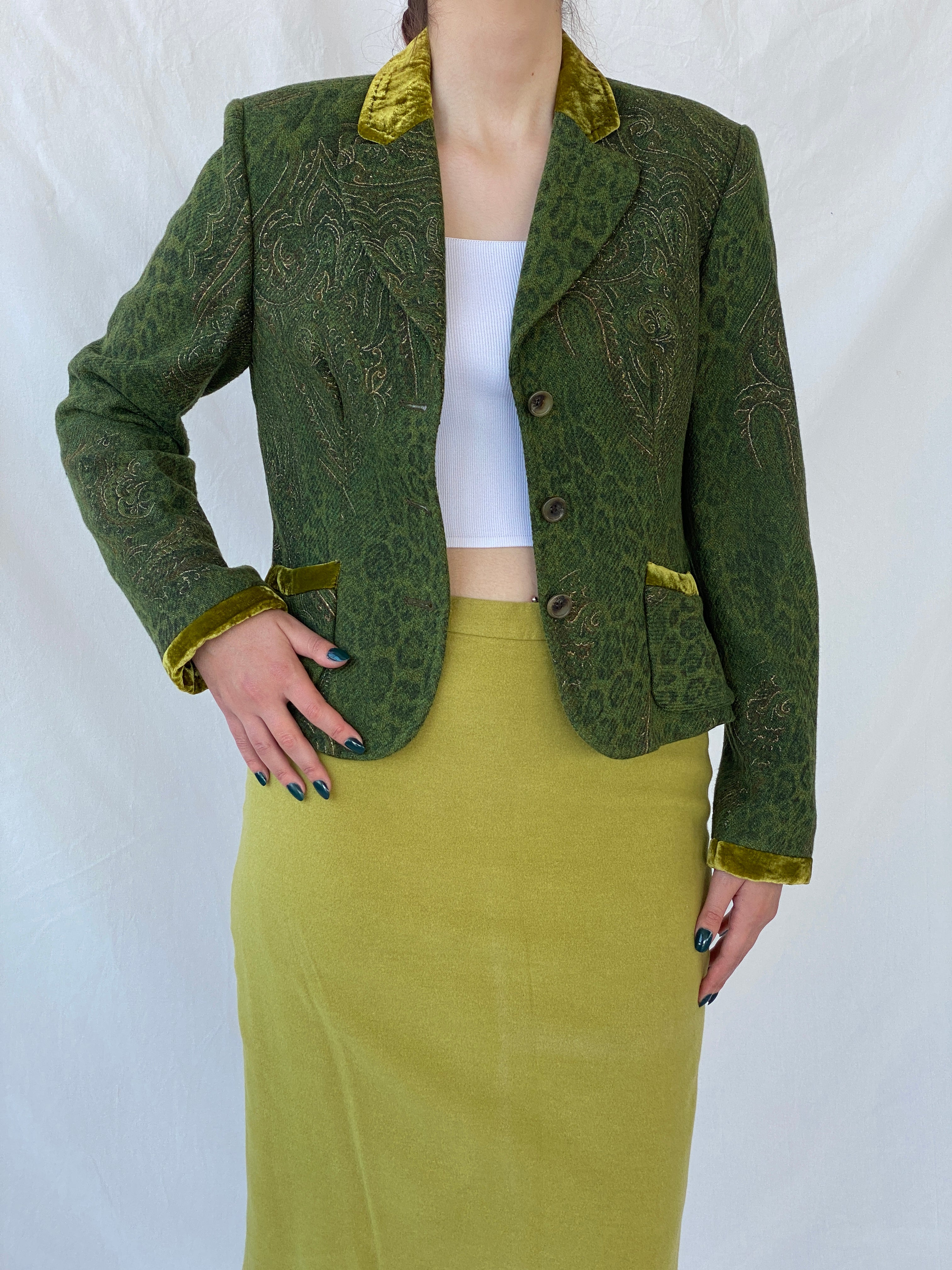 Vintage 90s Ever Green With Velvet Details Blazer - M - Balagan Vintage Blazer 90s, Ayah, blazer, NEW IN, winter