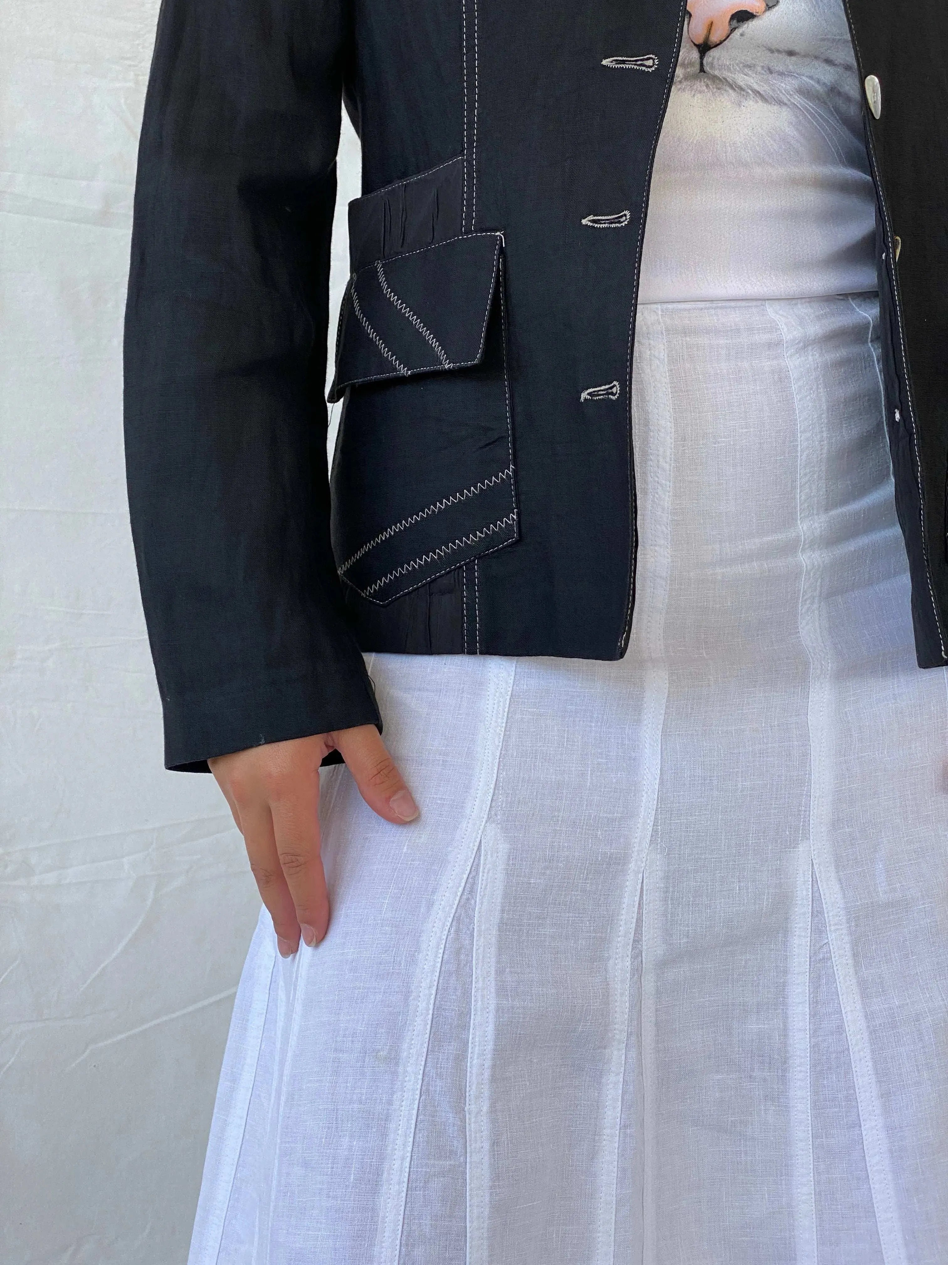 Vintage 90s Féminité Paris Black Linen Seashell Buttoned Blazer - M - Balagan Vintage Blazer 90s, blazer, Coats&Jackets, full sleeve blazer, Lana, linen, striped, vintage blazer, Women's Blazers
