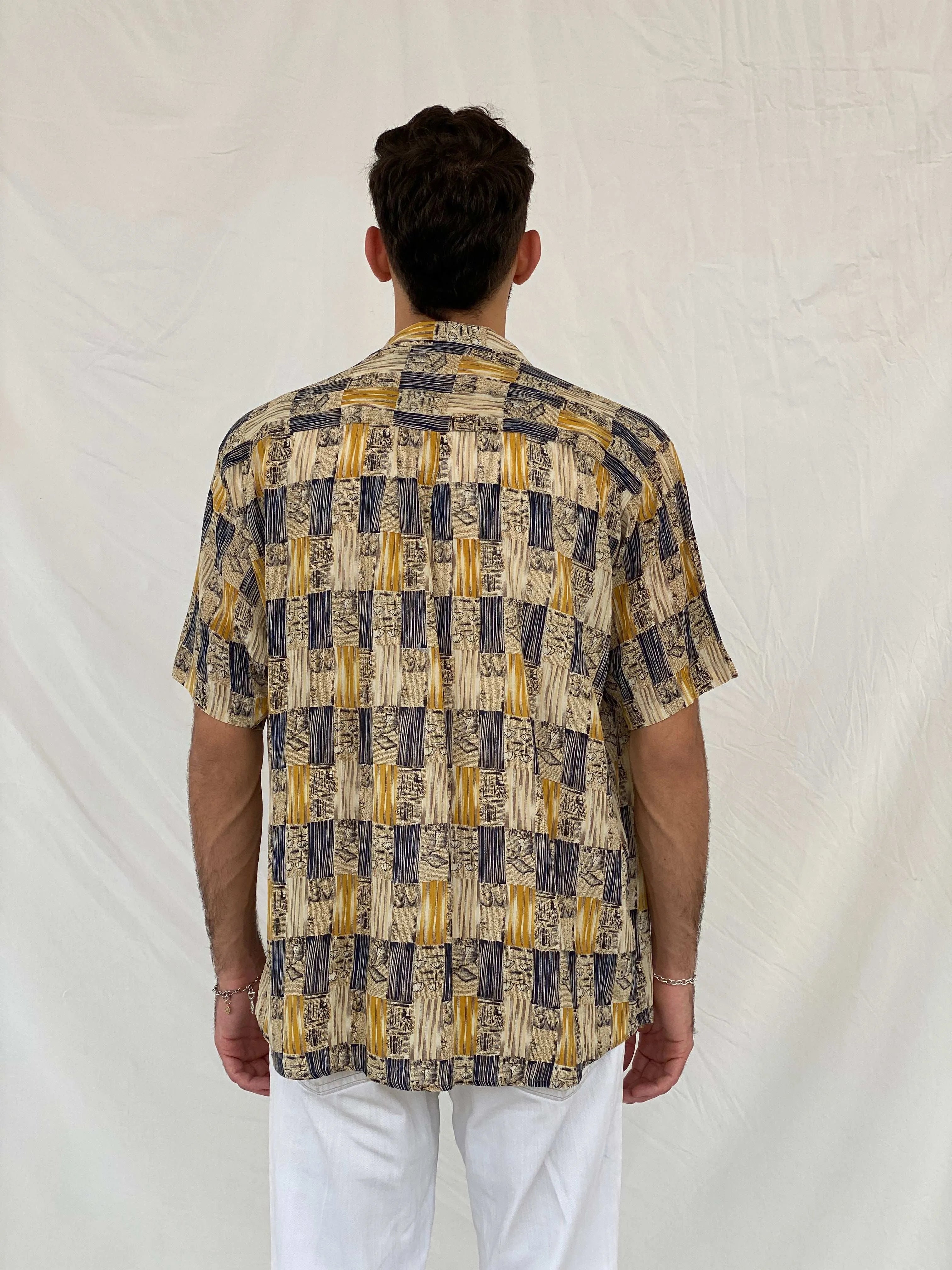 Vintage 90s GENELLI Beige Pure Silk Shirt Size XL - Balagan Vintage Half Sleeve Shirt 90s, Awsam, half sleeve shirt, mens shirt, printed shirt, printed silk shirt, silk shirt