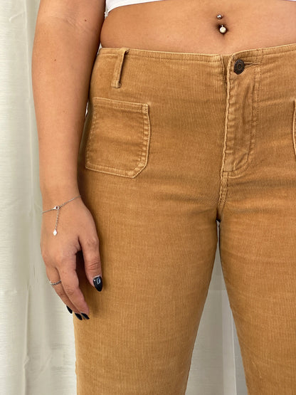 Vintage 90s Guess Jeans Stretch Brown Corduroy Mid Rise Flare Pants - L - Balagan Vintage Corduroy Pants corduroy, corduroy pants, Deals, Dina, guess, guess jeans