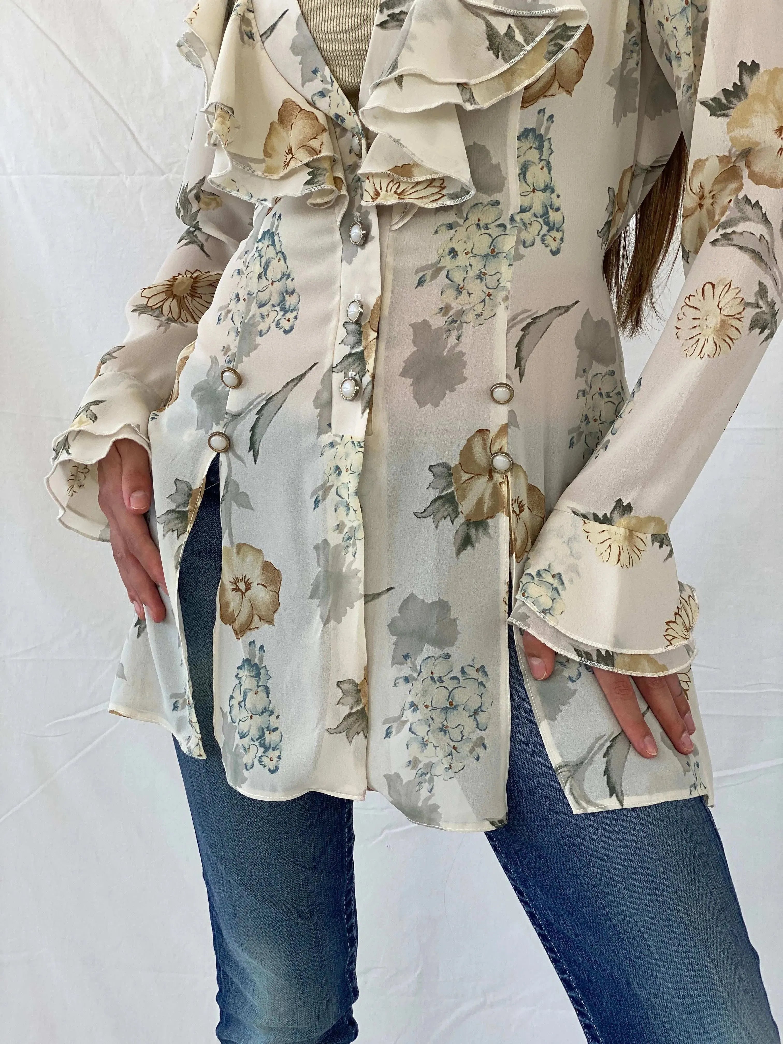 Vintage 90s Hanny London Semi Sheer Floral Cardigan with Ruffled Collar - L - Balagan Vintage Cardigan 00s, 90s, Mira, Office core, women top