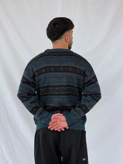 Vintage 90s MC Men’s Casuals Geometric Abstract Striped Green Crew Neck Knitted Sweater - M - Balagan Vintage Sweater 90s, Hamza, knit, knitted, knitted sweater, men, streetwear, vintage, vintage sweater, winter