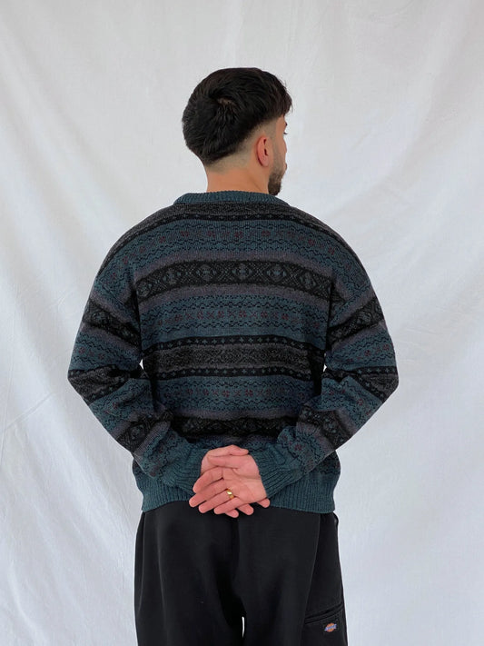 Vintage 90s MC Men’s Casuals Geometric Abstract Striped Green Crew Neck Knitted Sweater - M - Balagan Vintage Sweater 90s, Hamza, knit, knitted, knitted sweater, men, streetwear, vintage, vintage sweater, winter