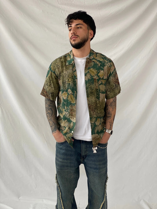 Vintage 90s Oleg Cassini Green Half Sleeve Men‘s Shirt - M - Balagan Vintage Half Sleeve Top 90s, half sleeve shirt, Hamza, mens shirt, winter