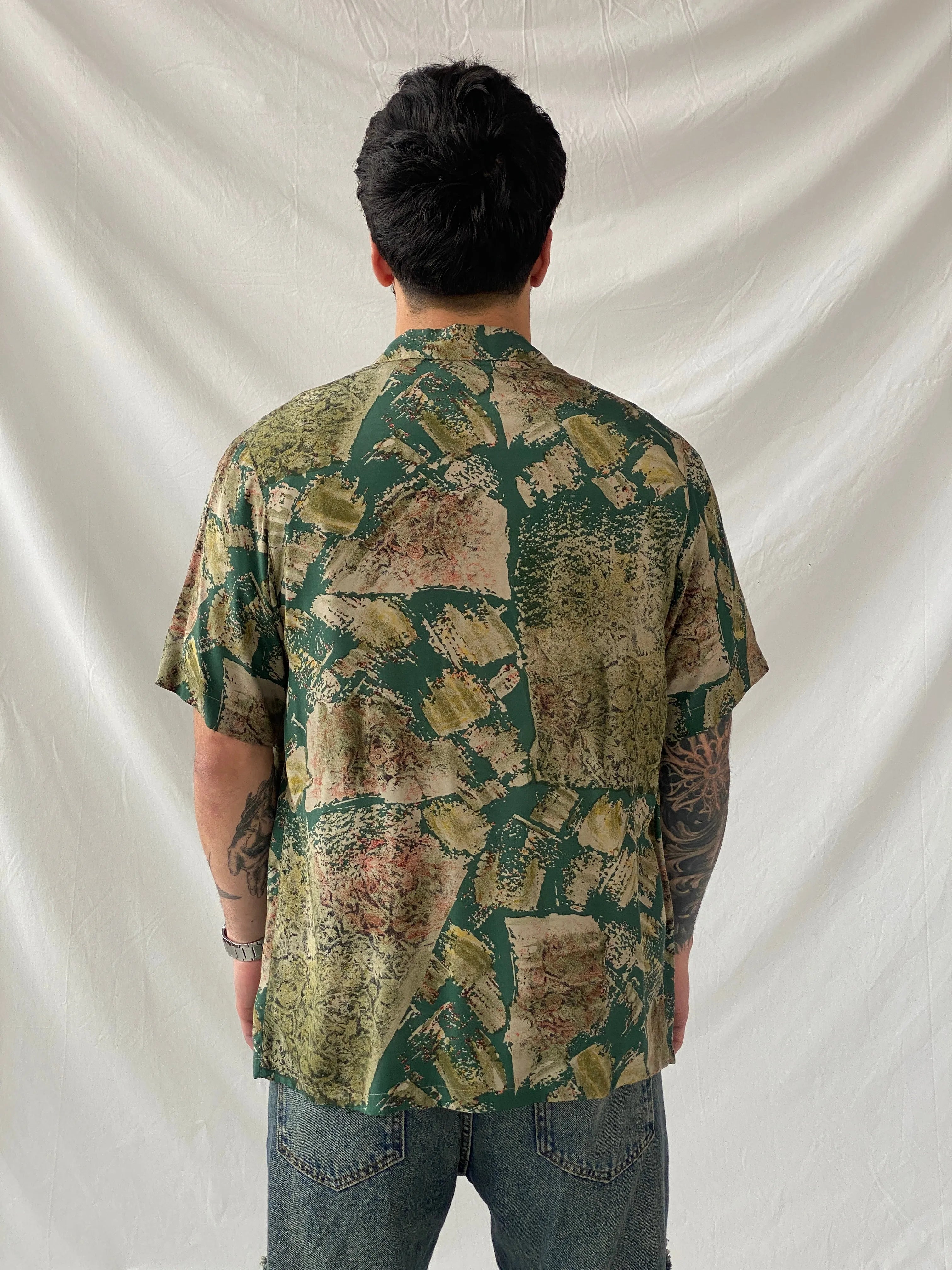 Vintage 90s Oleg Cassini Green Half Sleeve Men‘s Shirt - M - Balagan Vintage Half Sleeve Top 90s, half sleeve shirt, Hamza, mens shirt, winter