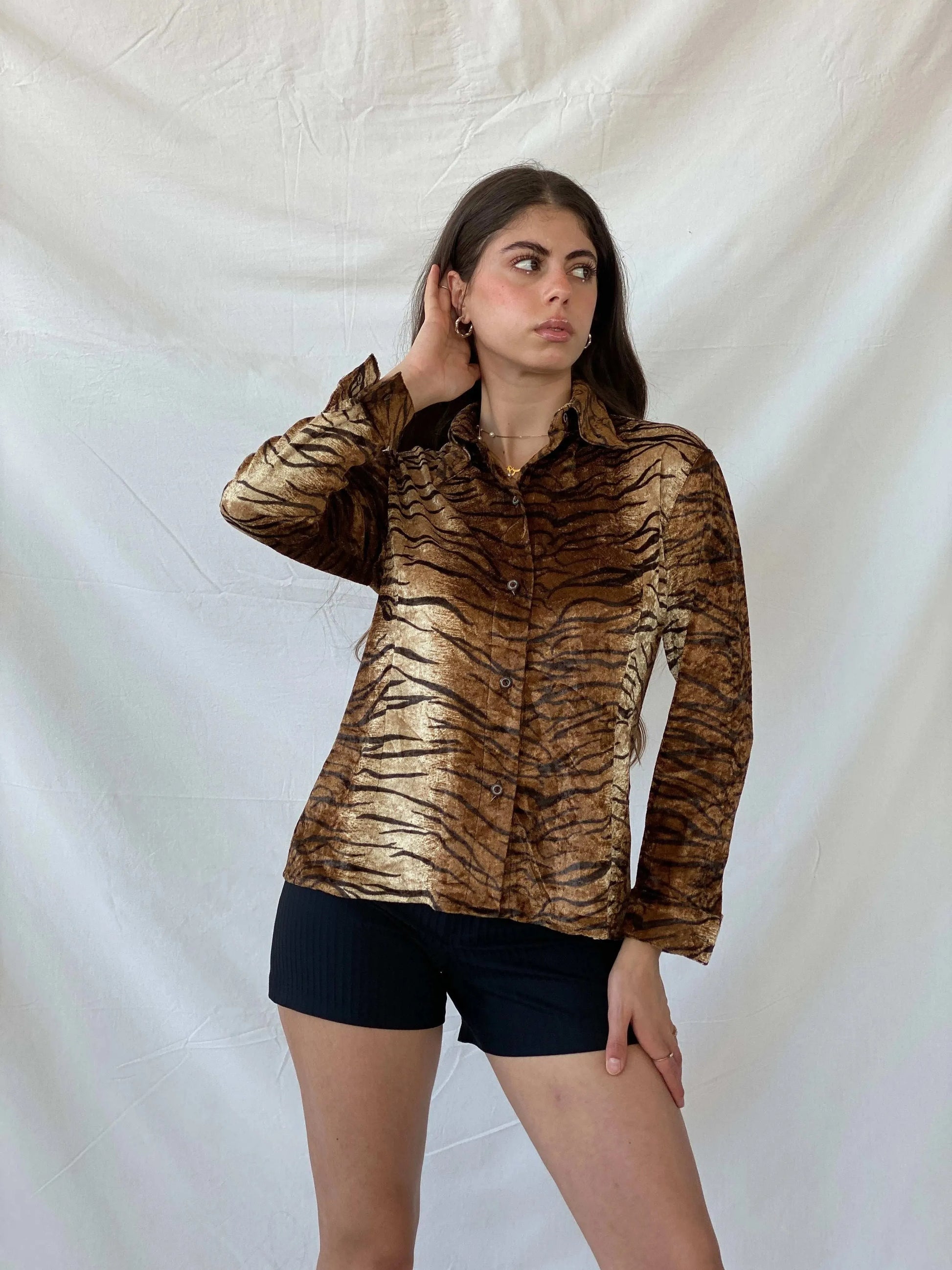 Vintage 90s Podyum Tiger Print Velvet Shirt - M - Balagan Vintage Full Sleeve Shirt 90s, animal print, full sleeve shirt, Mira, Office core, rare vintage, velvet, women top