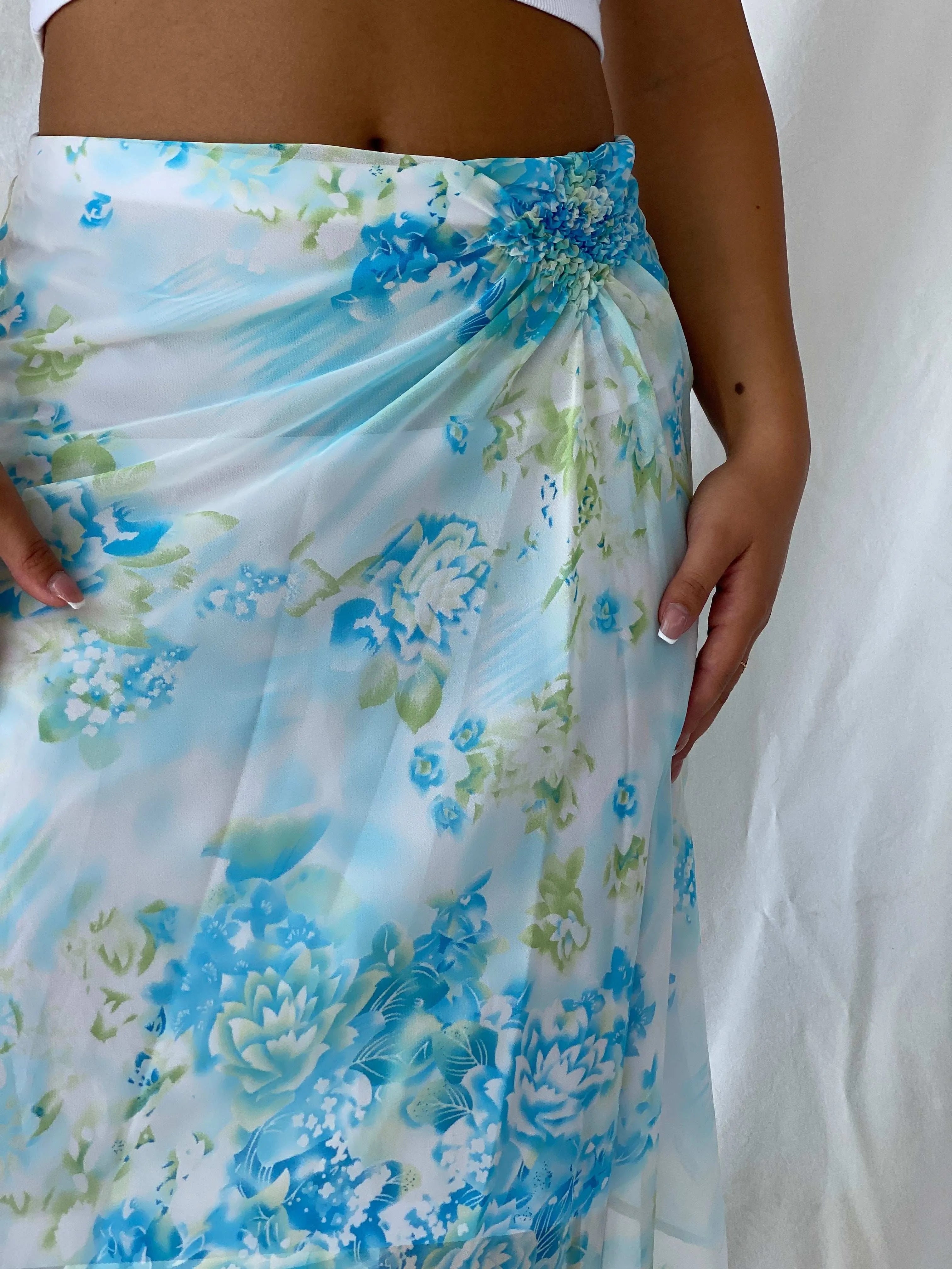 Vintage 90s This Aqua Blue Floral Sheer Chiffon Midi Skirt - M - Balagan Vintage Midi Skirt 00s, Lana, midi skirt, summer