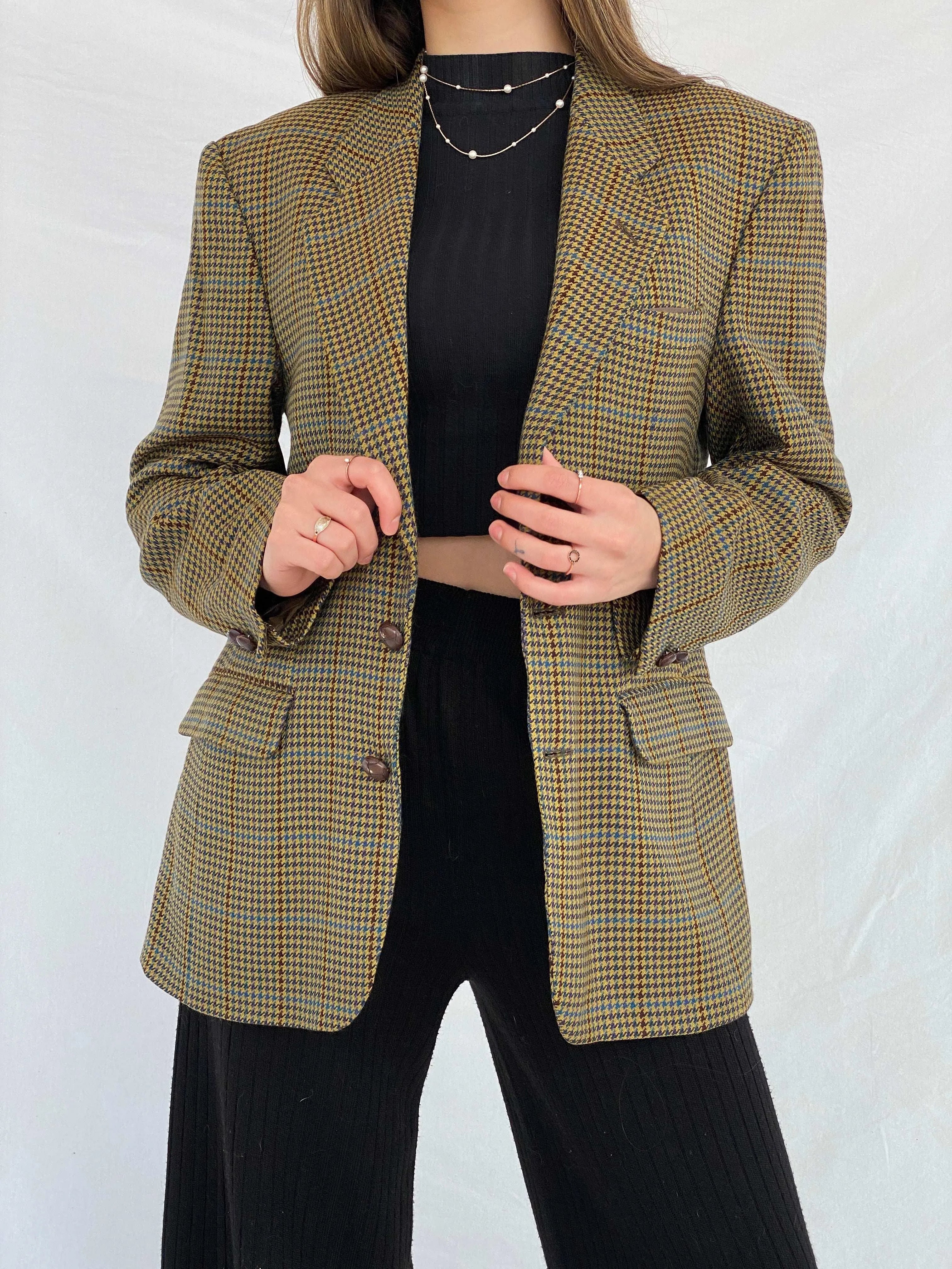 Vintage 90s Westbuy By C&A Oversized Plaid Blazer - Balagan Vintage Blazer 90s, blazer, Mira, plaid blazer, winter