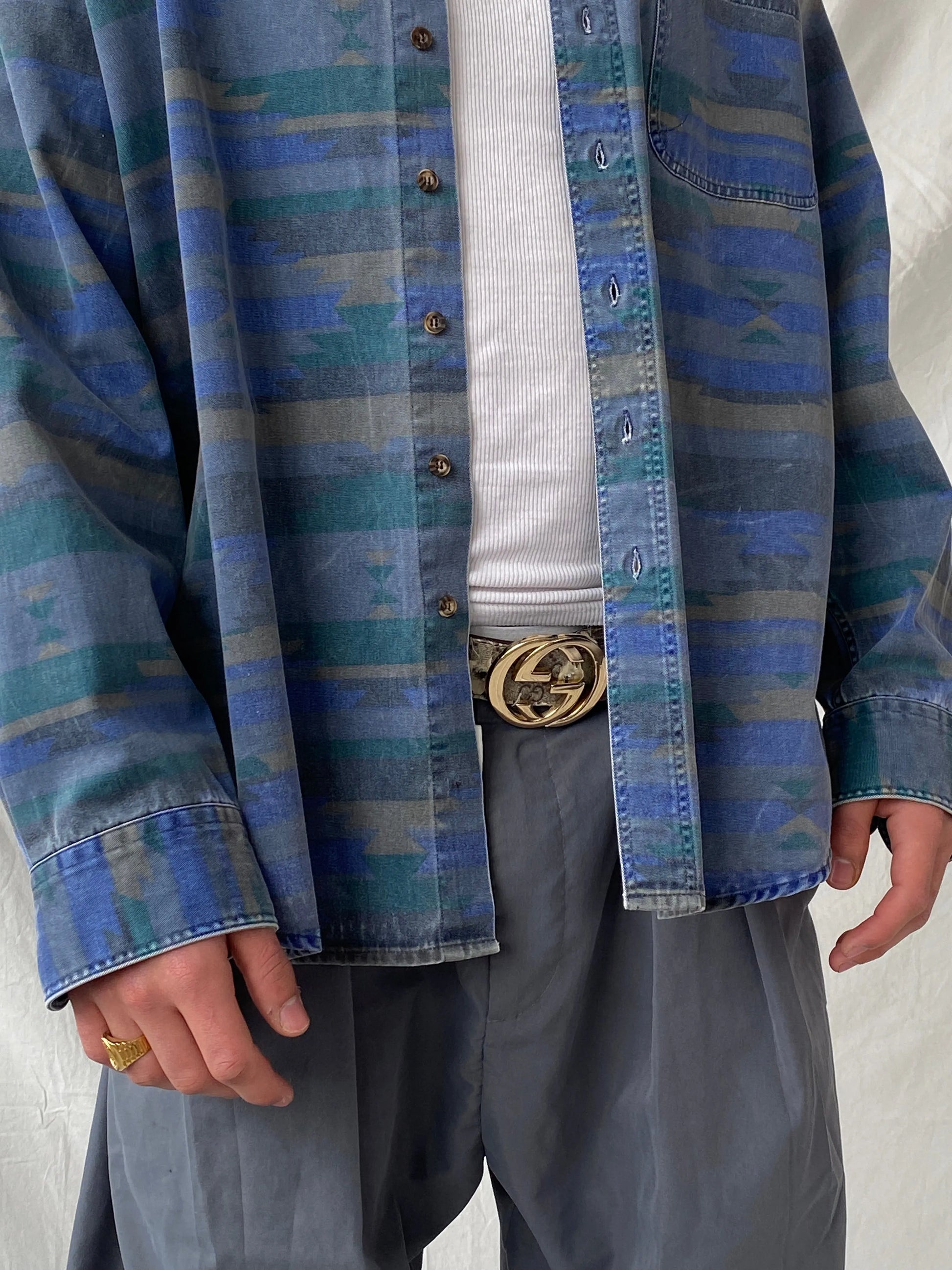 Vintage 90s Woolrich Men’s Long Sleeve Blue Cotton Button Down Shirt - L - Balagan Vintage Full Sleeve Shirt cotton shirt, cowboy, full sleeve shirt, Hamza, printed shirt, shirt