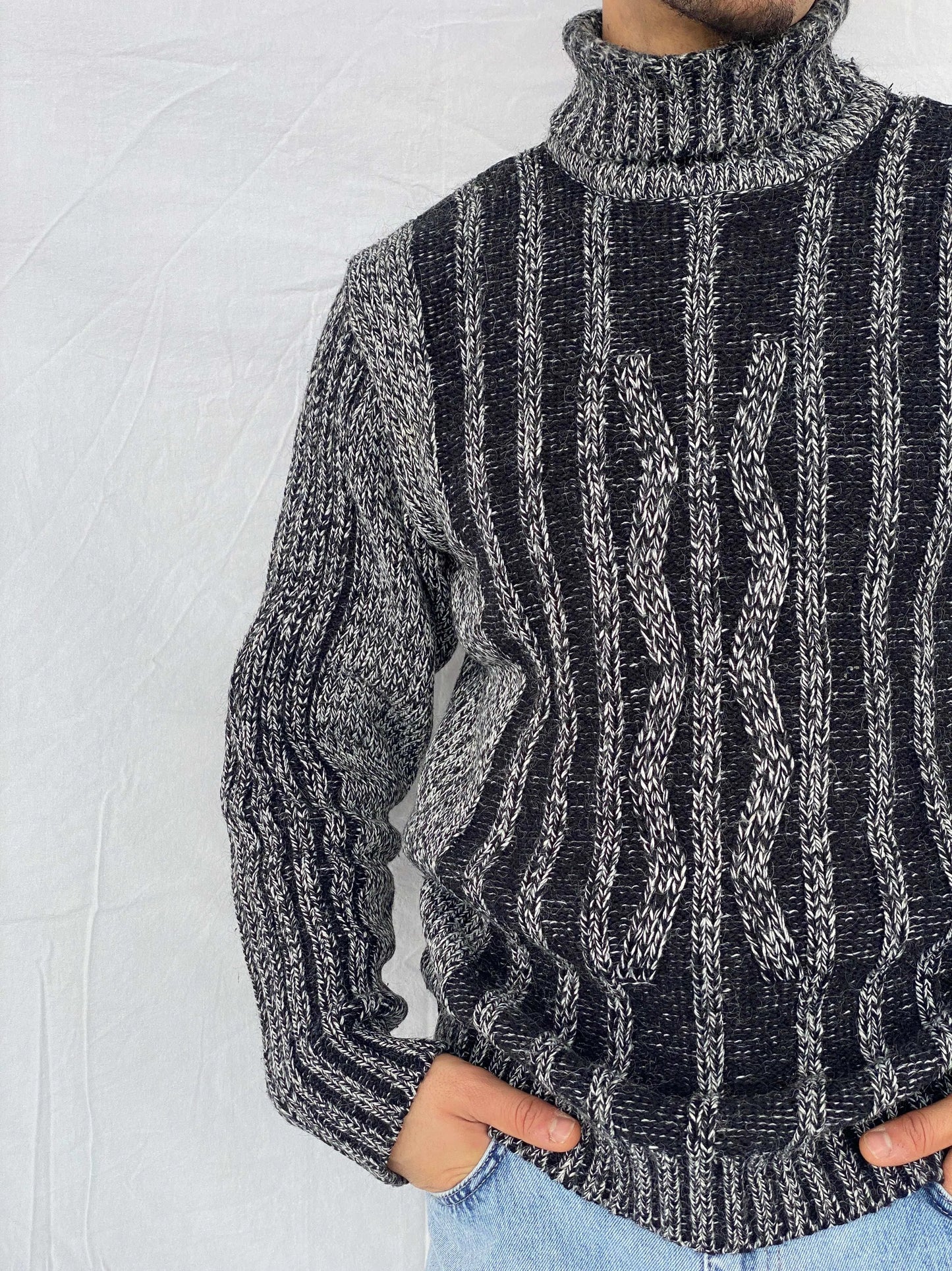 Vintage Almone Fore High Neck Gray Sweater - M - Balagan Vintage Sweater 80s, 90s, Abdullah, knitted sweater, winter