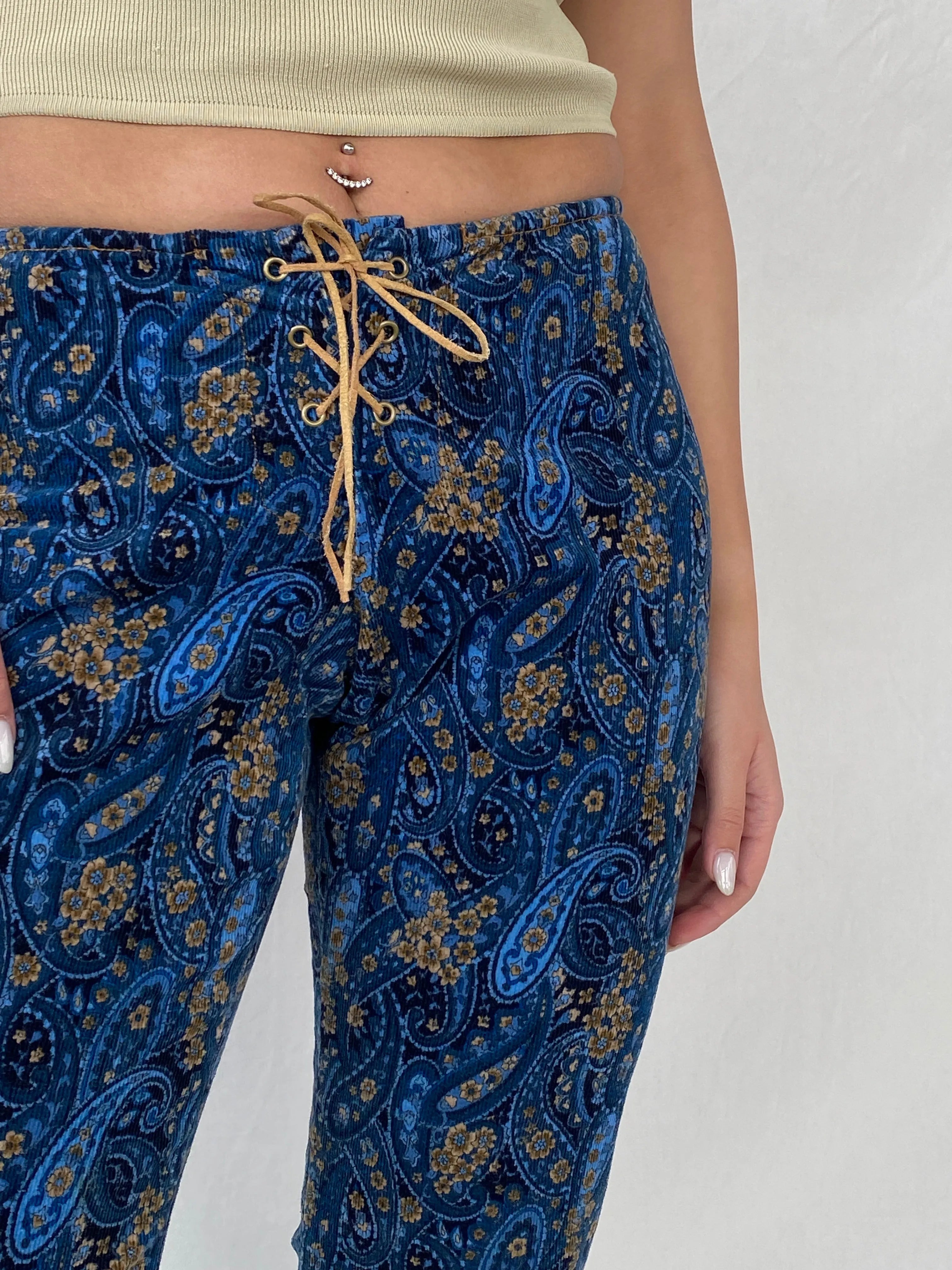 Vintage AR Ace Ross Studios Paisley Print Navy Corduroy Mid-Rise Pants - 36EUR - Balagan Vintage Corduroy Pants 00s, corduroy, corduroy pants, Fatima, floral, floral embroidery, winter