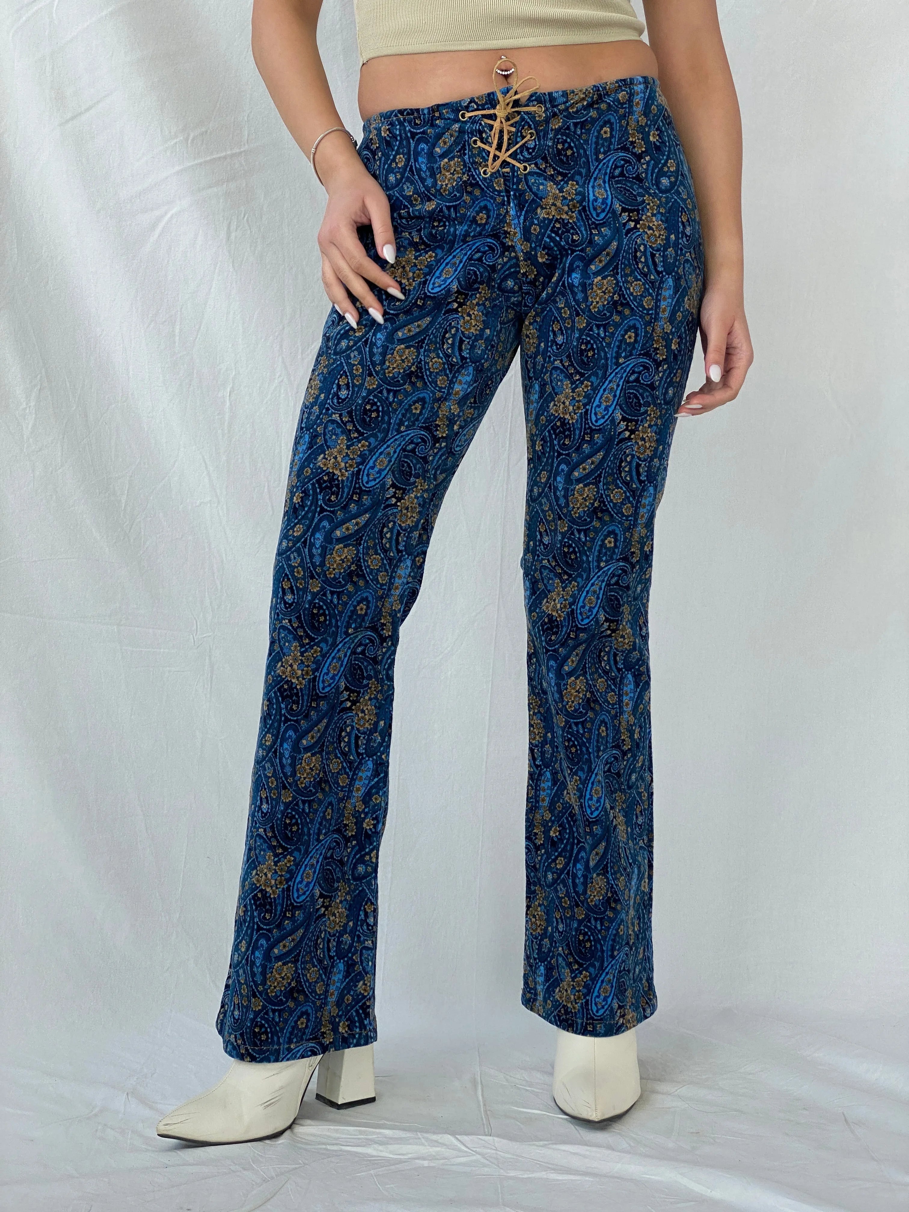 Vintage AR Ace Ross Studios Paisley Print Navy Corduroy Mid-Rise Pants - 36EUR - Balagan Vintage Corduroy Pants 00s, corduroy, corduroy pants, Fatima, floral, floral embroidery, winter