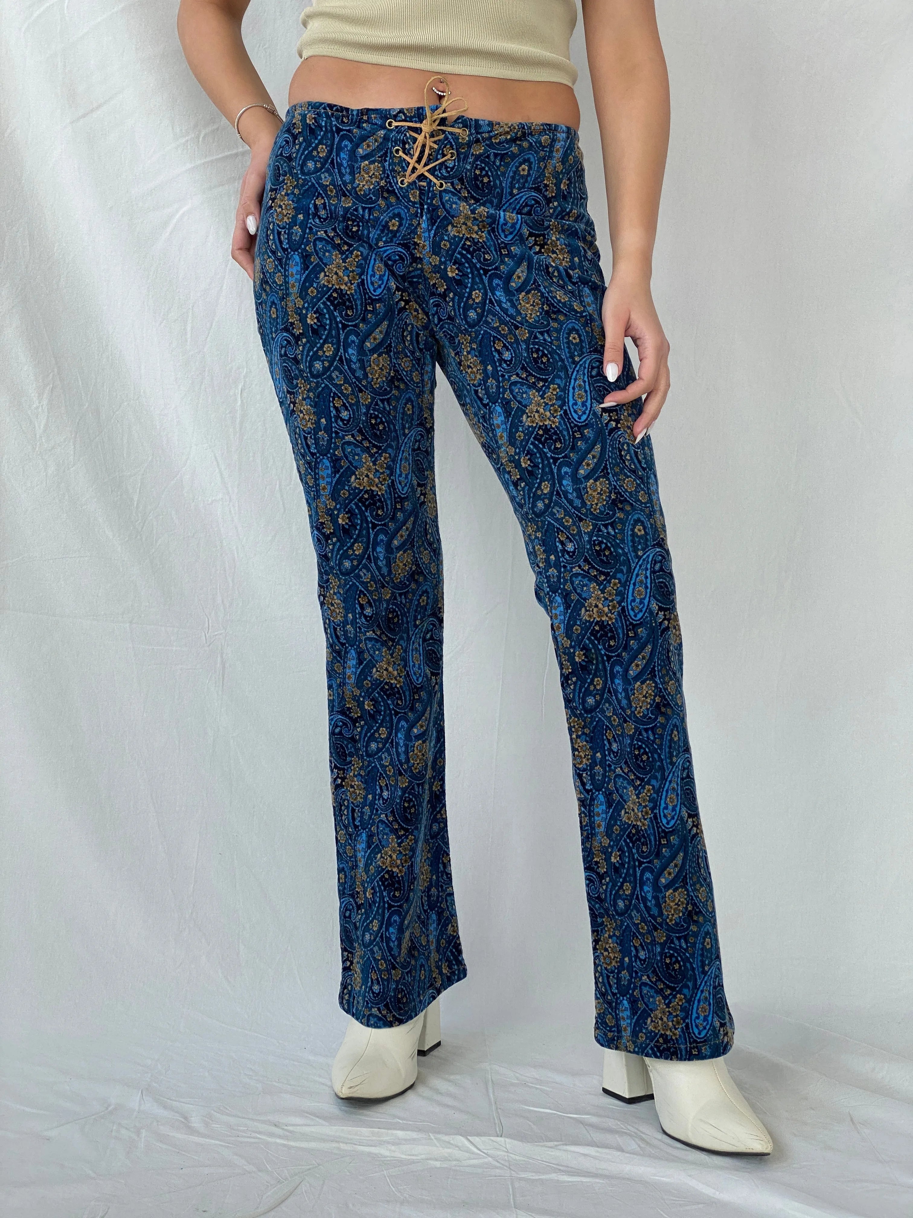 Vintage AR Ace Ross Studios Paisley Print Navy Corduroy Mid-Rise Pants - 36EUR - Balagan Vintage Corduroy Pants 00s, corduroy, corduroy pants, Fatima, floral, floral embroidery, winter