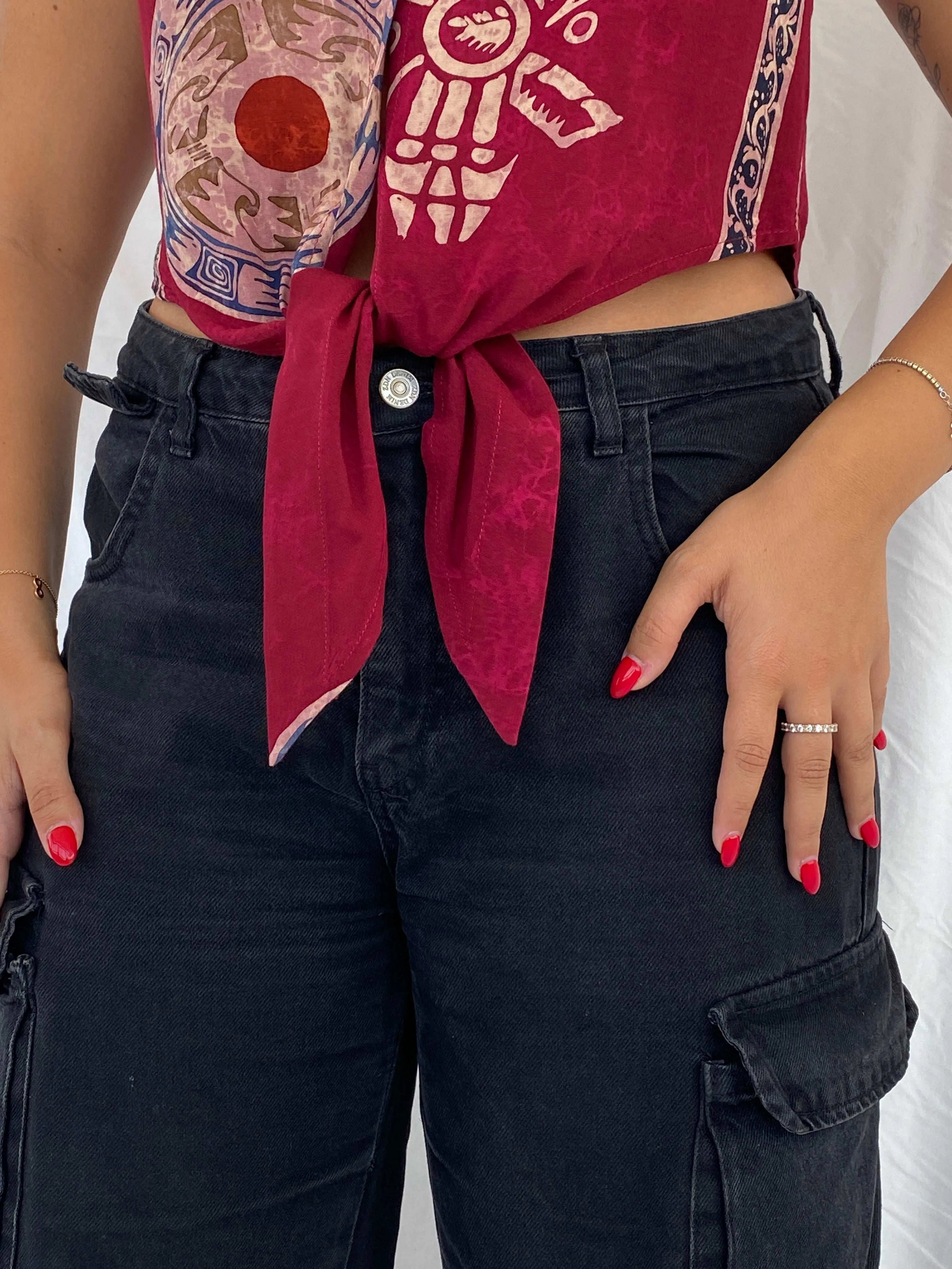 Vintage Bali Mandira Boho Cropped Maroon Shirt Size M - Balagan Vintage Sleeveless Top 00s, 90s, Boho, Cropped shirt, Dina, shorts